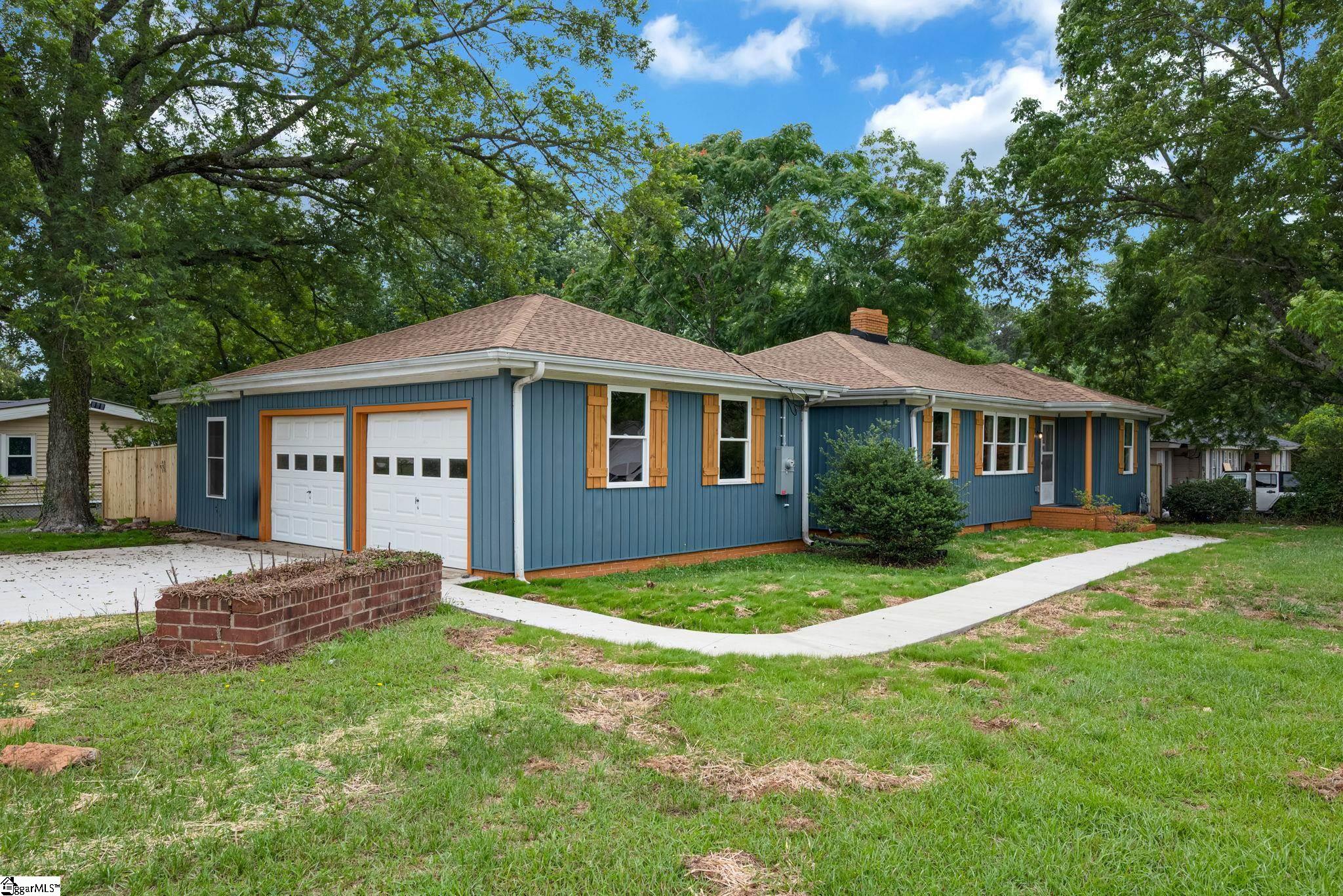 1010 Log Shoals Road Property Photo 2