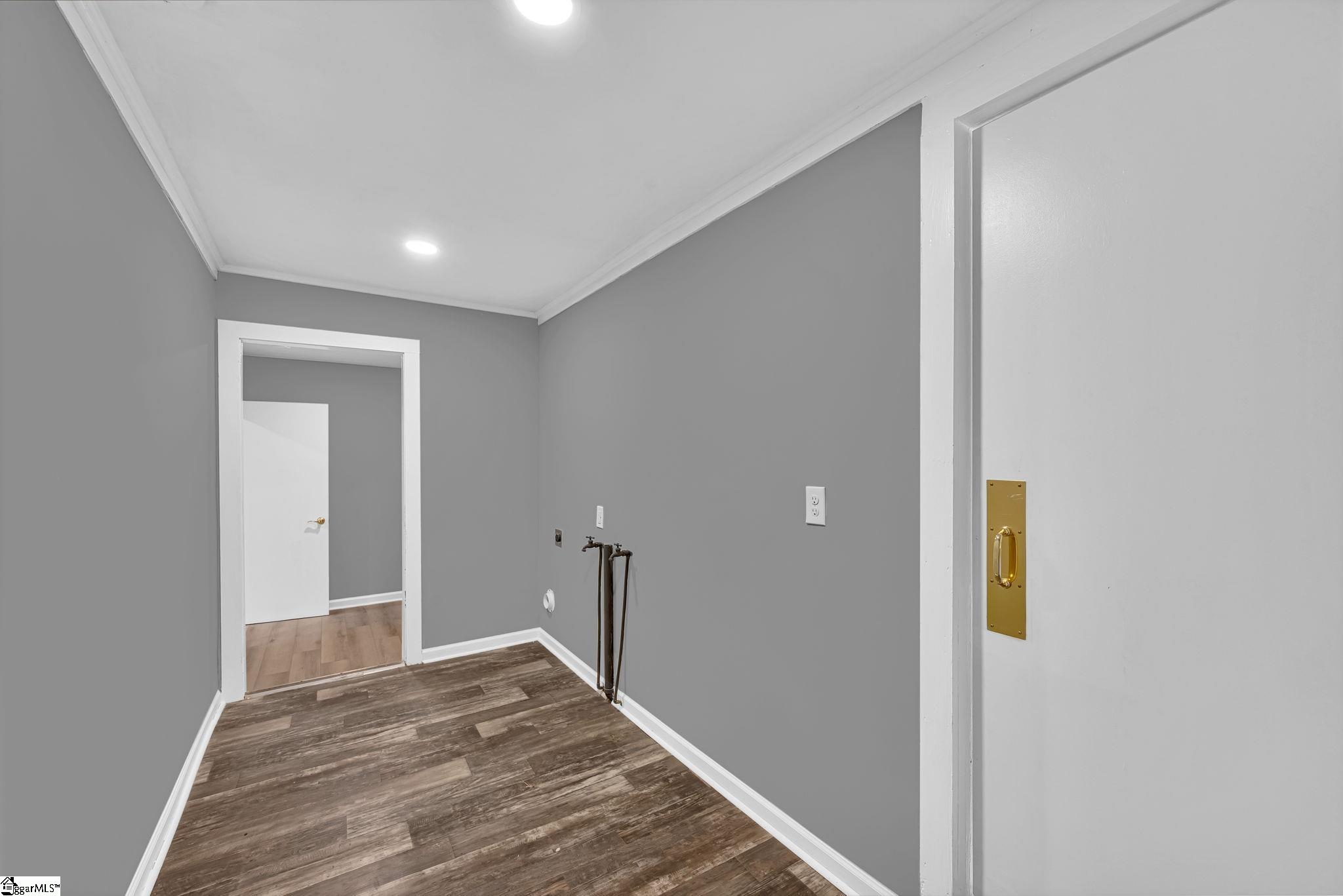 1010 Log Shoals Road Property Photo 10