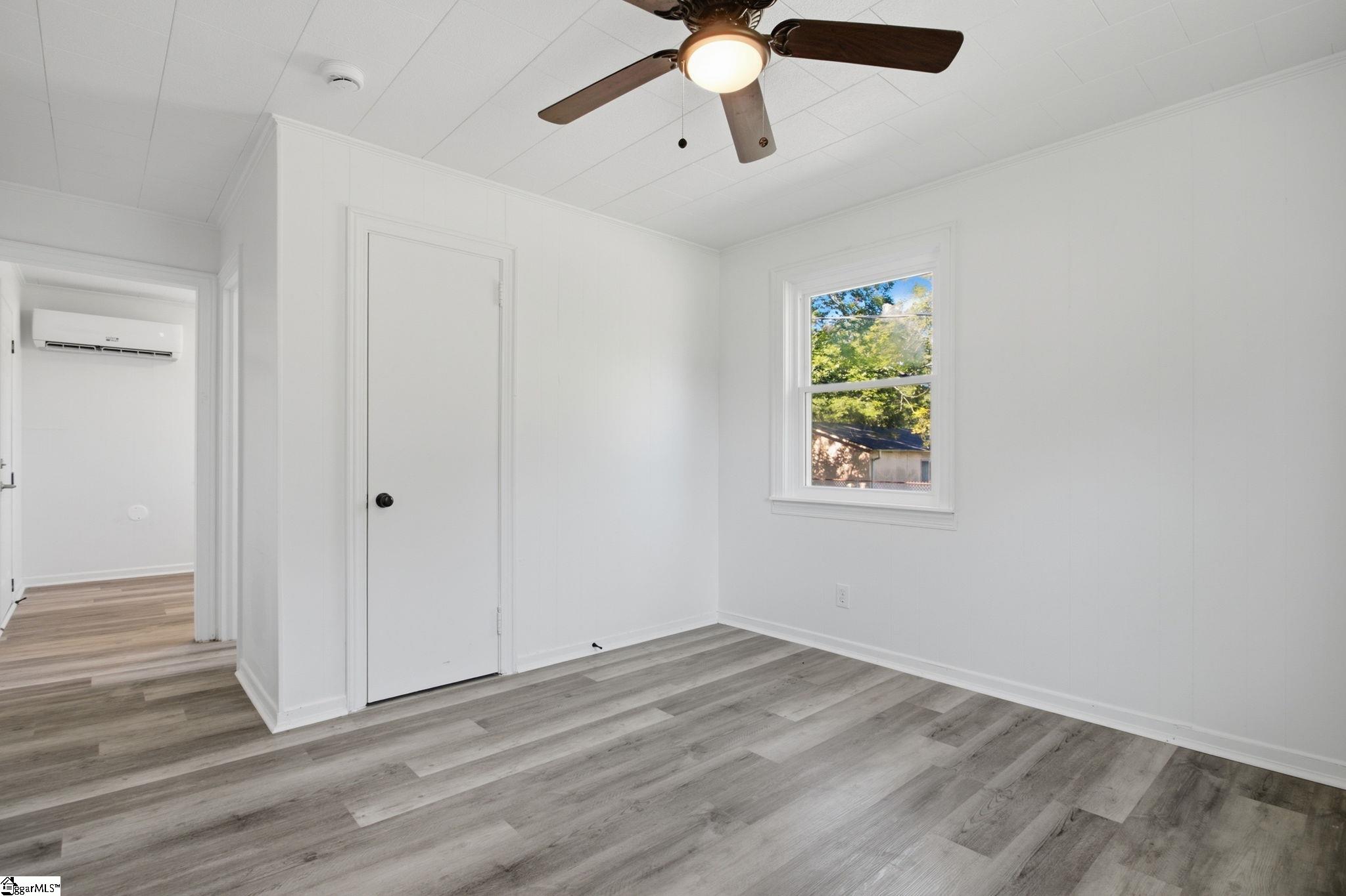 1300 Belhaven Road Property Photo 6