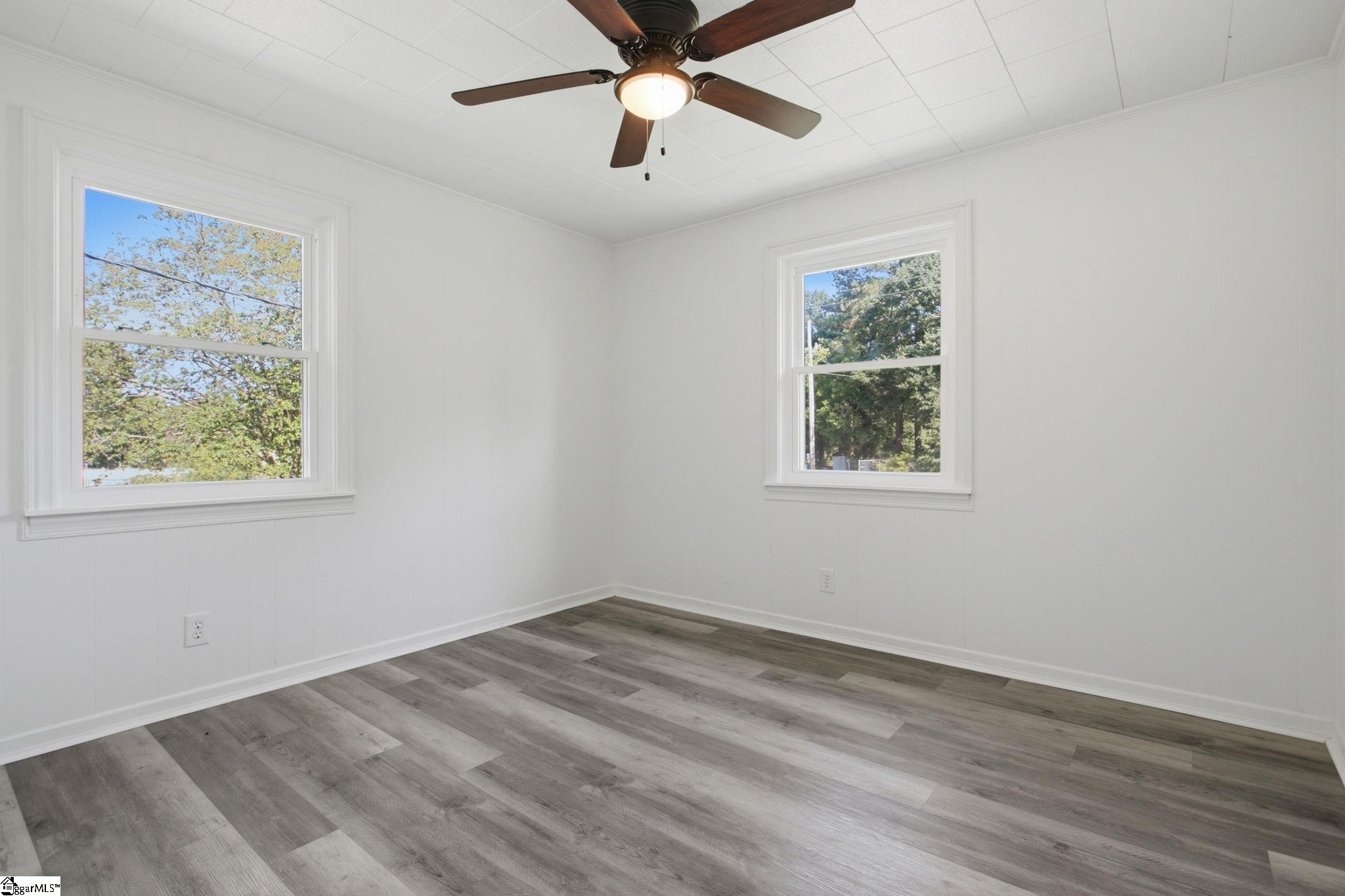 1300 Belhaven Road Property Photo 8