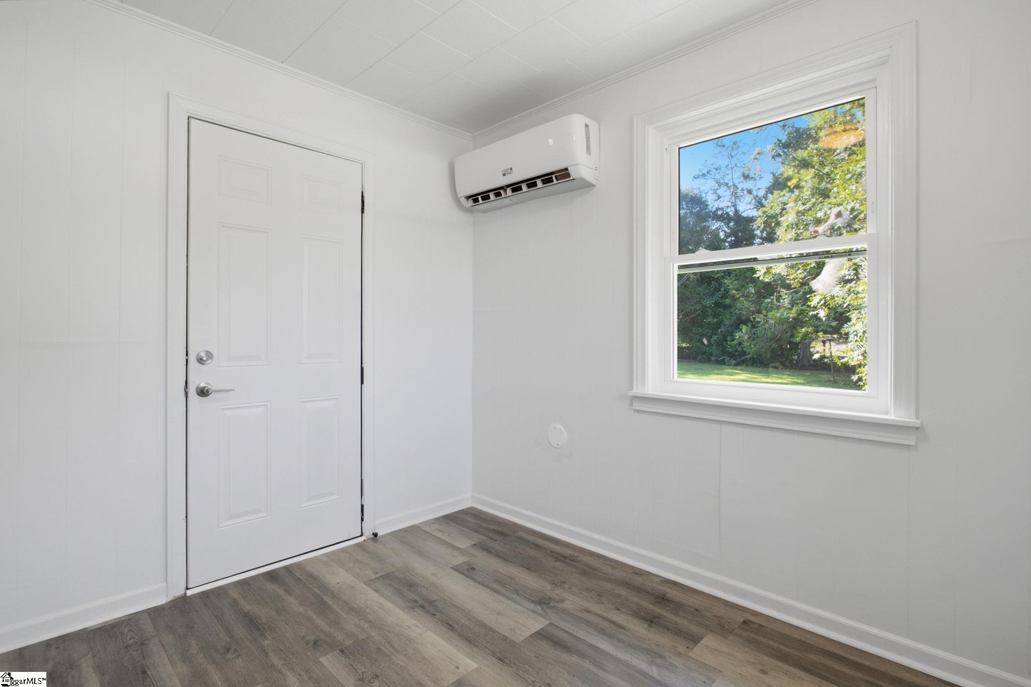 1300 Belhaven Road Property Photo 13