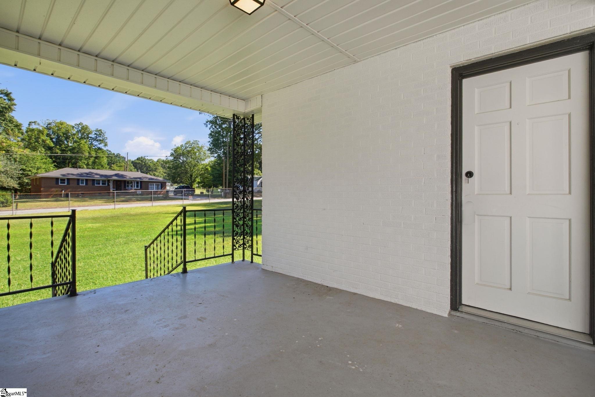 1300 Belhaven Road Property Photo 15