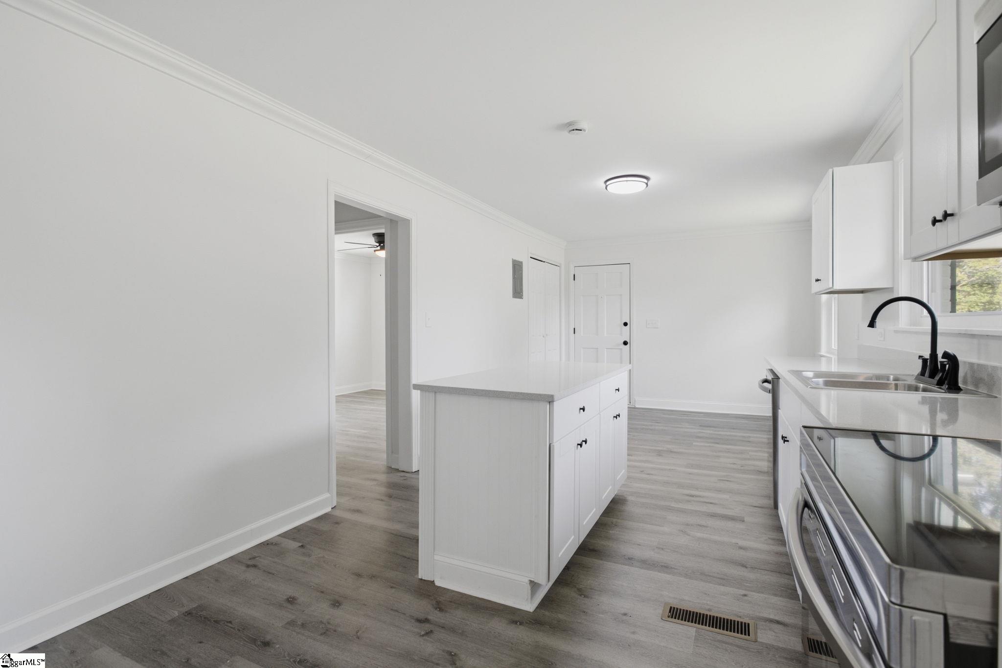 1300 Belhaven Road Property Photo 21