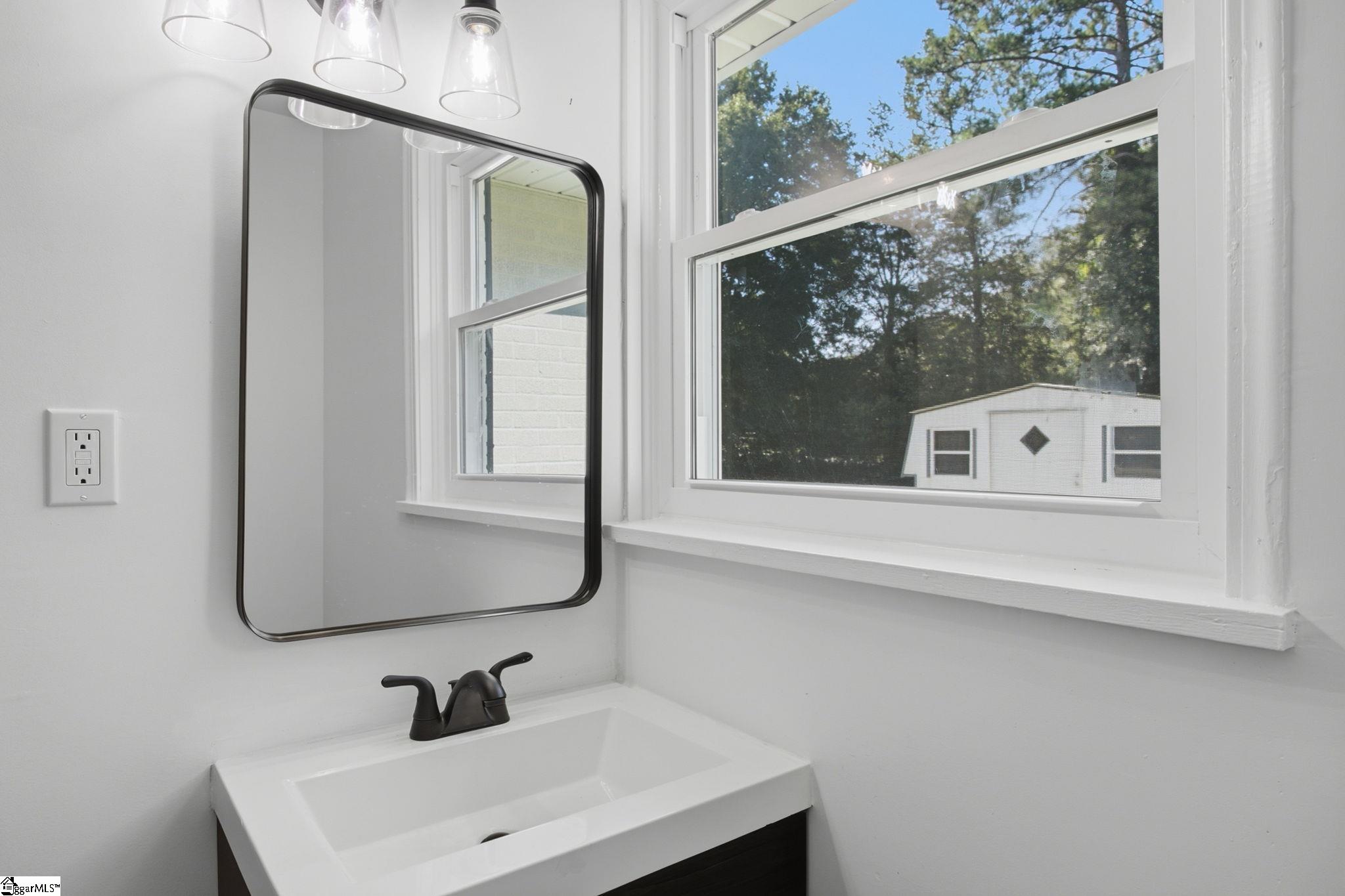 1300 Belhaven Road Property Photo 31