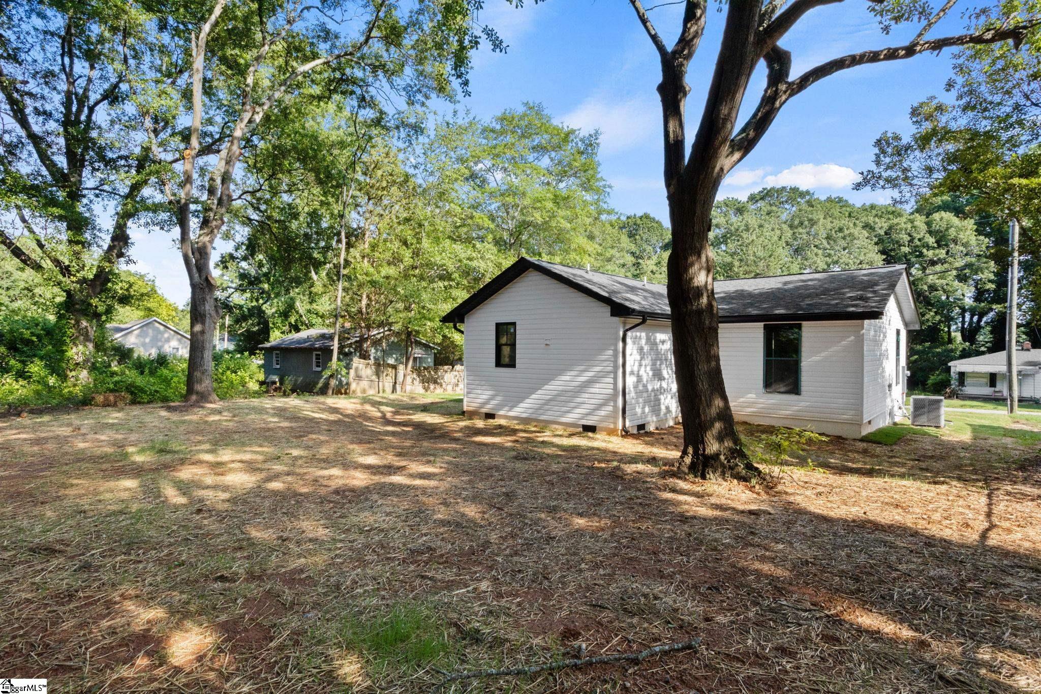 115 Hammond Avenue Property Photo 27