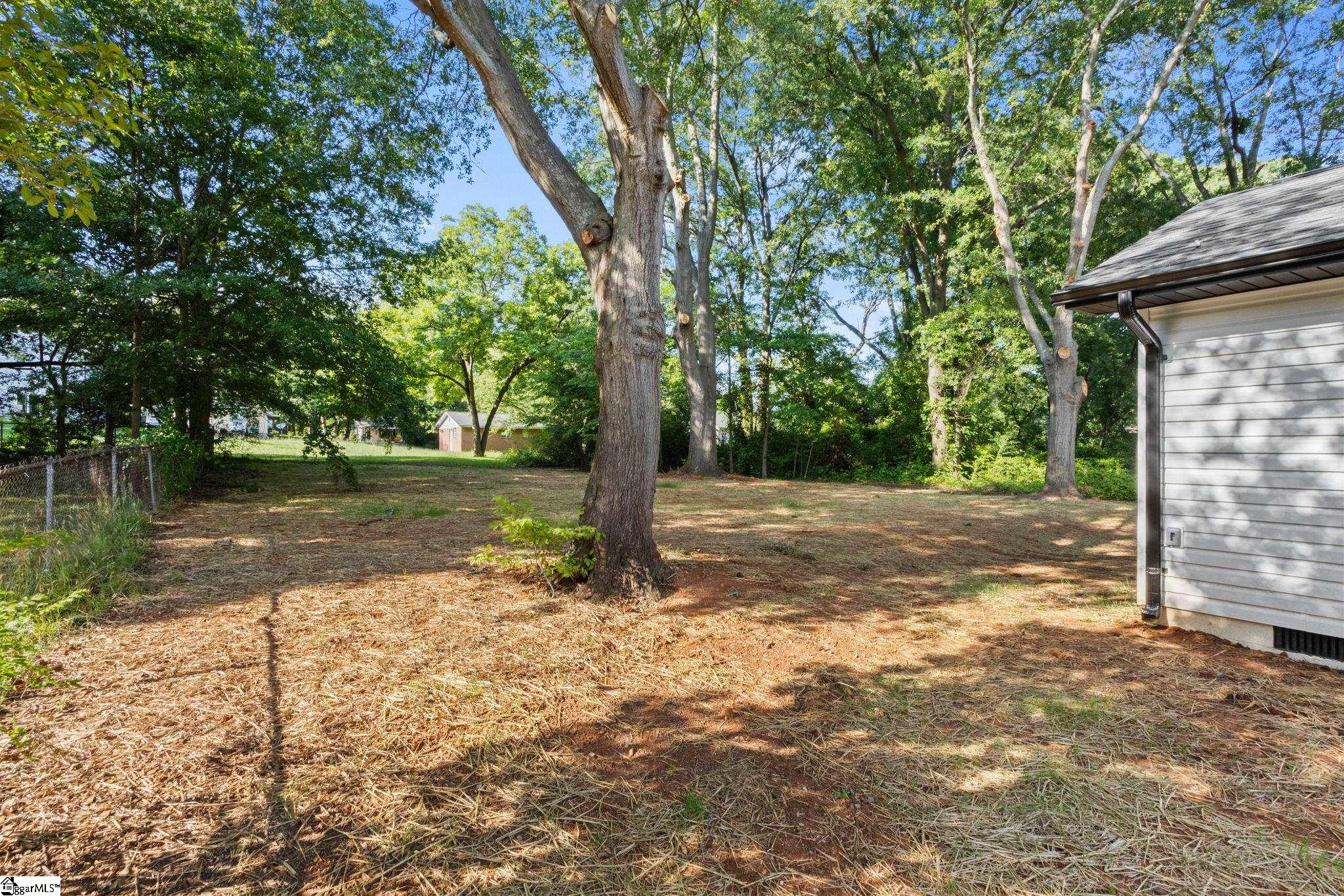 115 Hammond Avenue Property Photo 28