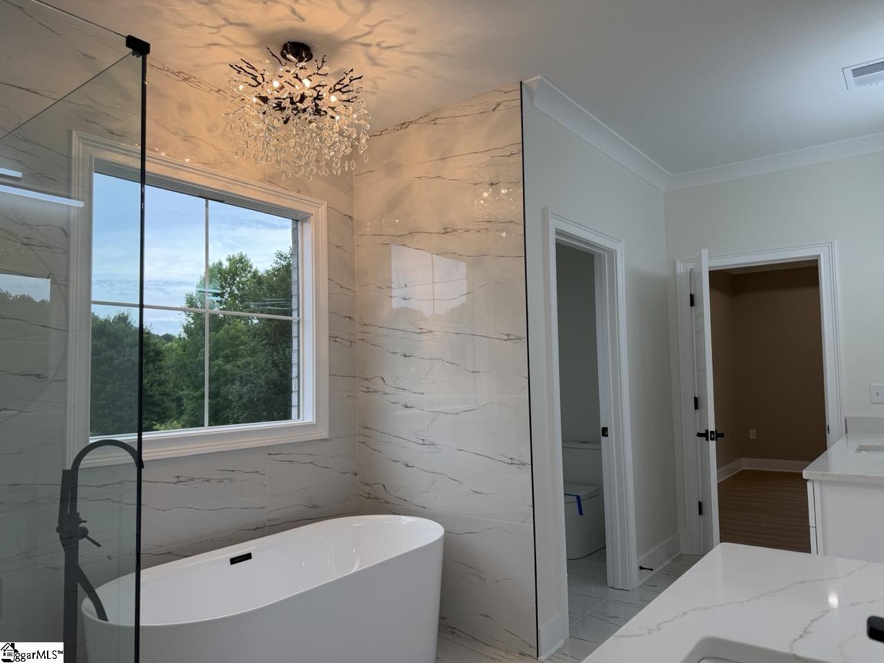 1004 Winmar Drive Property Photo 8
