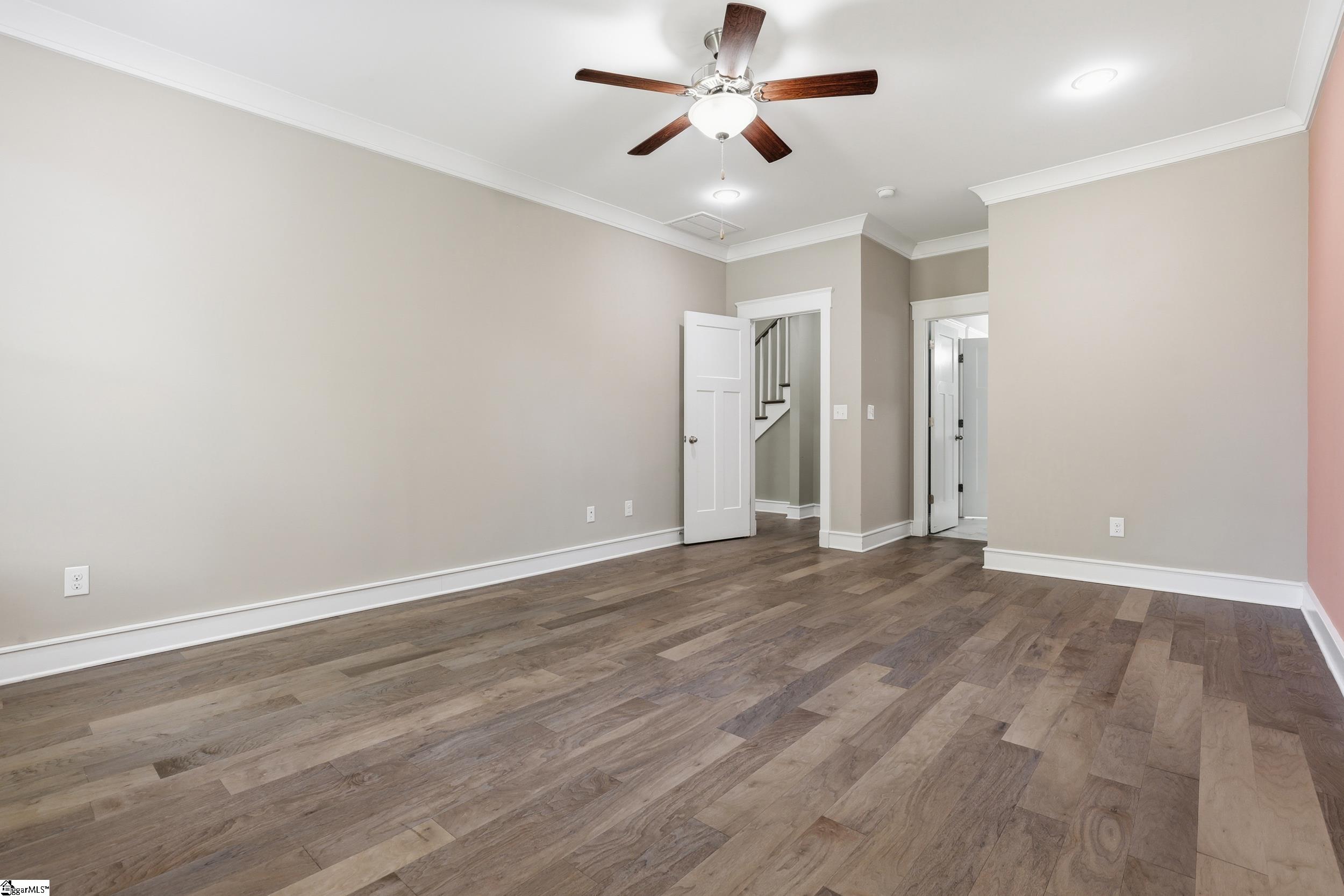 2 Ravencrest Court Property Photo 16