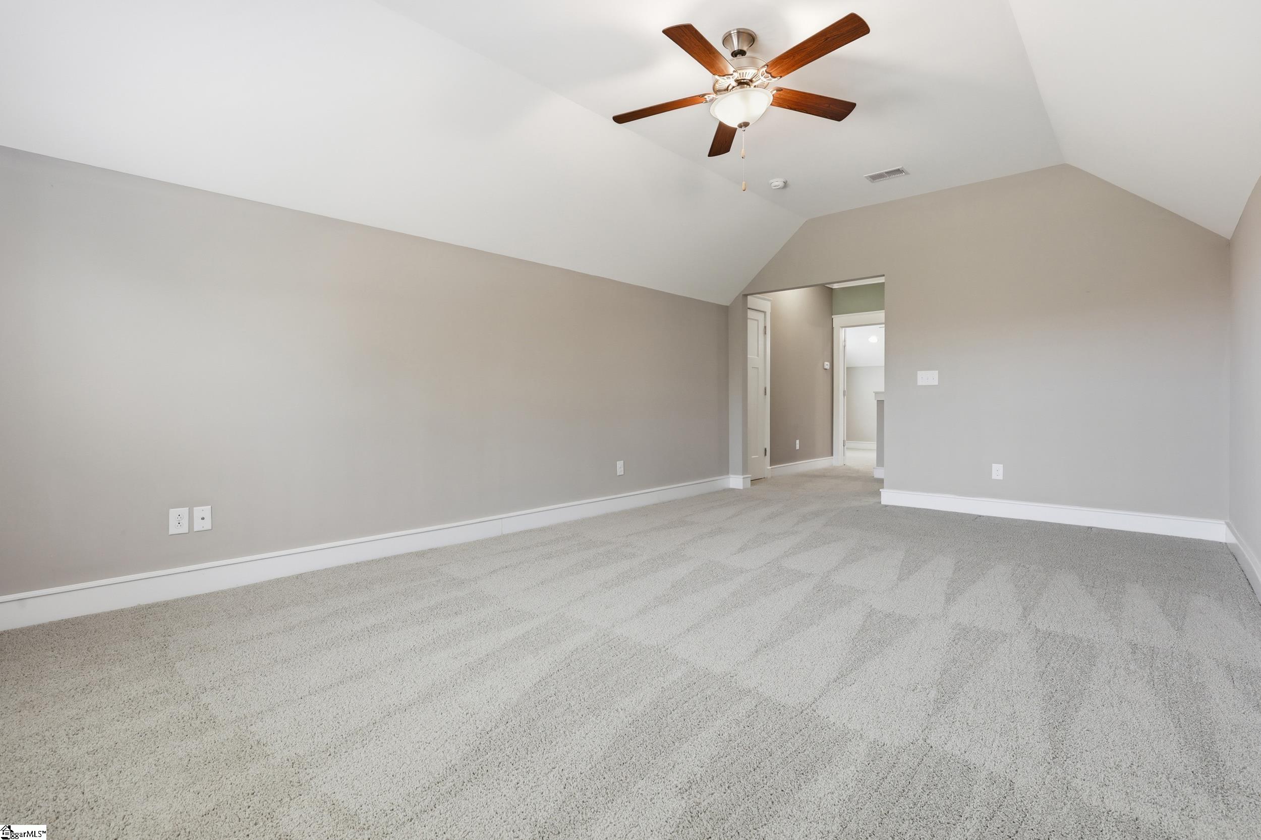 2 Ravencrest Court Property Photo 22