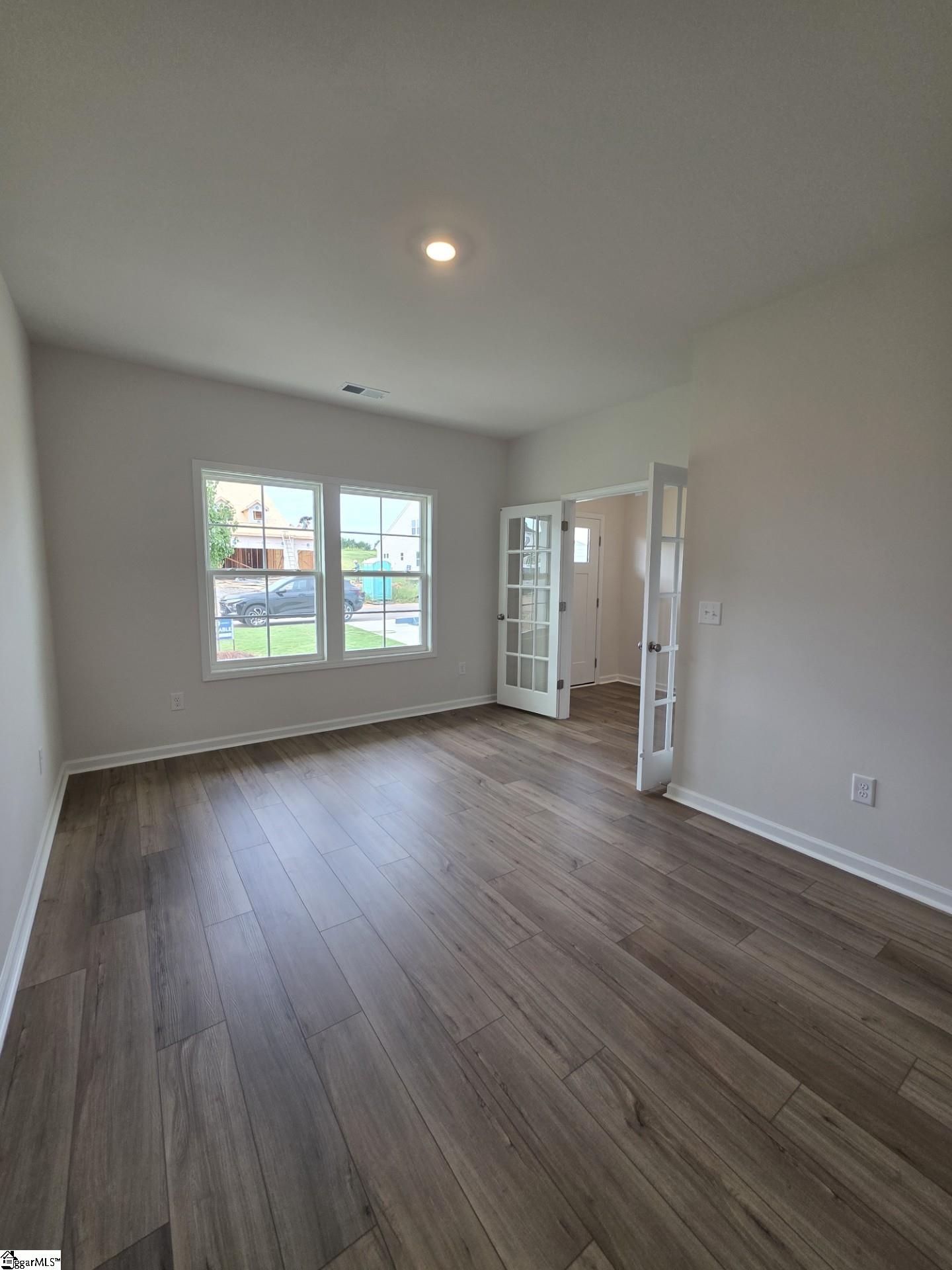 443 Dodger Avenue Property Photo 5