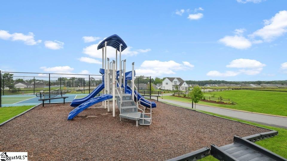 413 Scarlet Leaf Way Property Photo 13