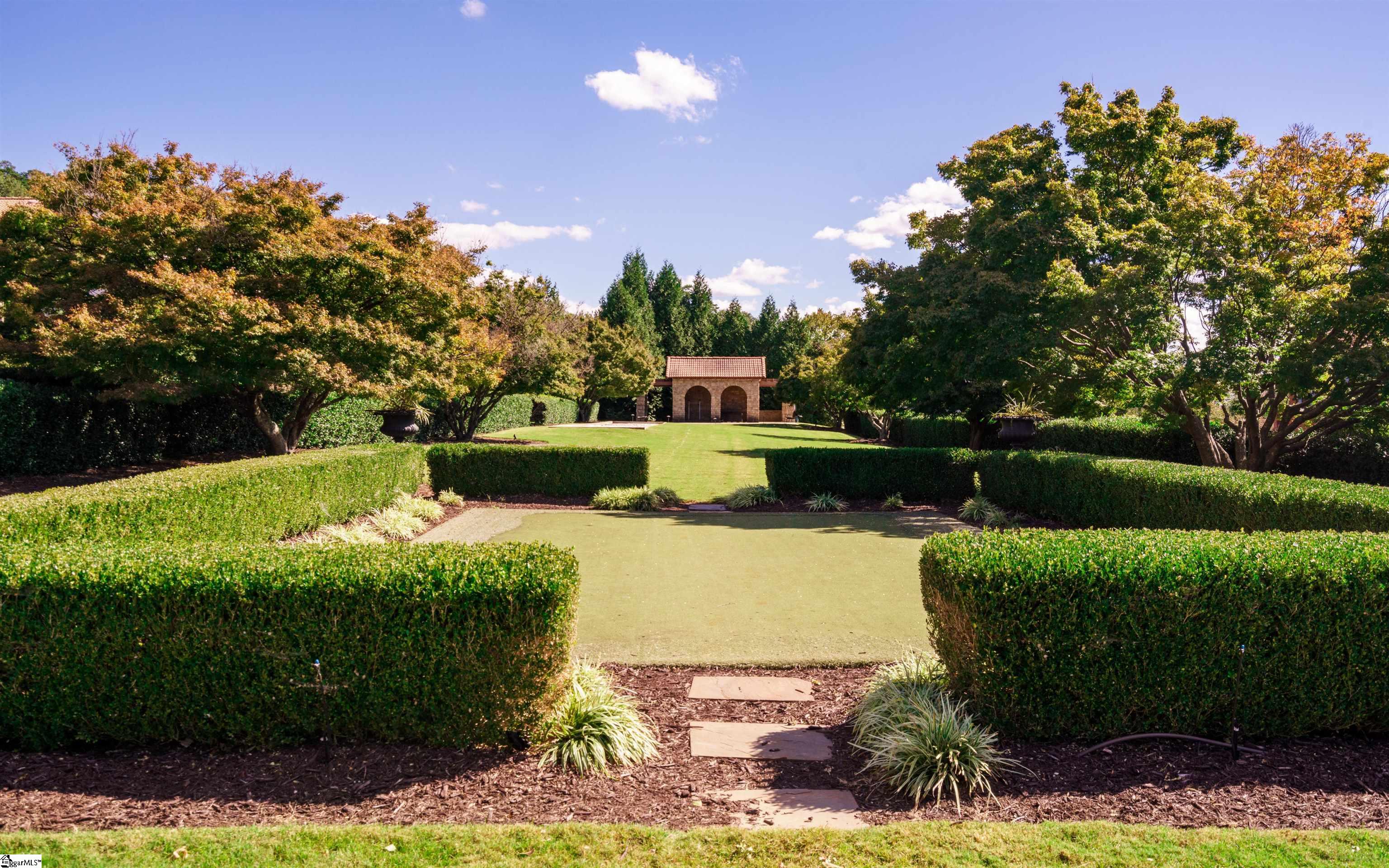 22 Arezzo Drive Property Photo 13