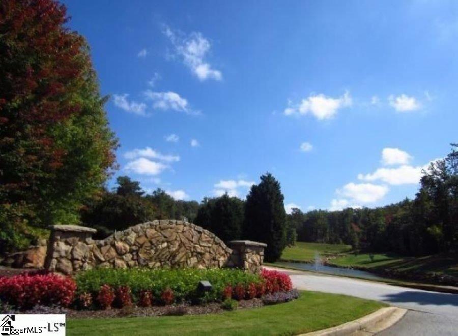 22 Arezzo Drive Property Photo 20