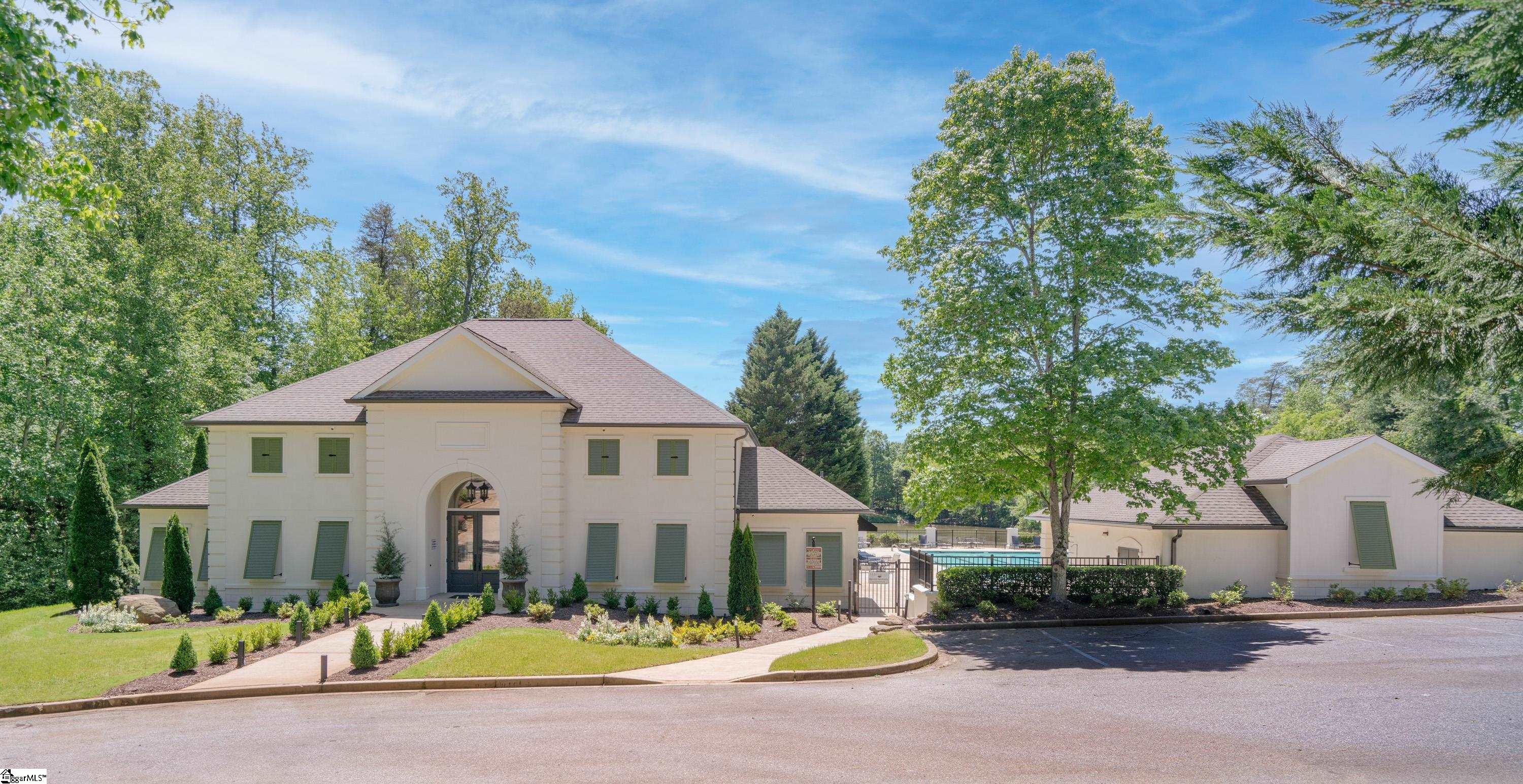 22 Arezzo Drive Property Photo 23
