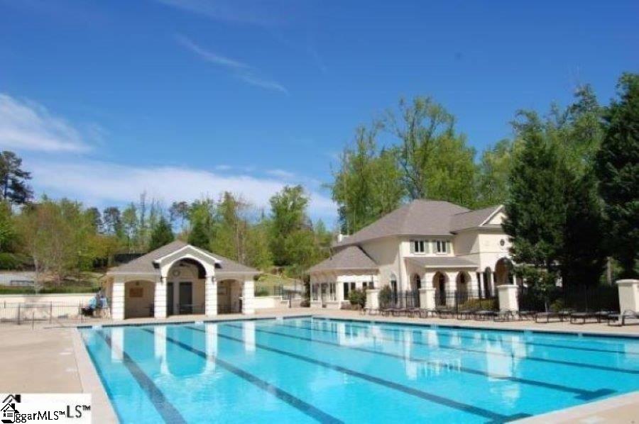 22 Arezzo Drive Property Photo 28