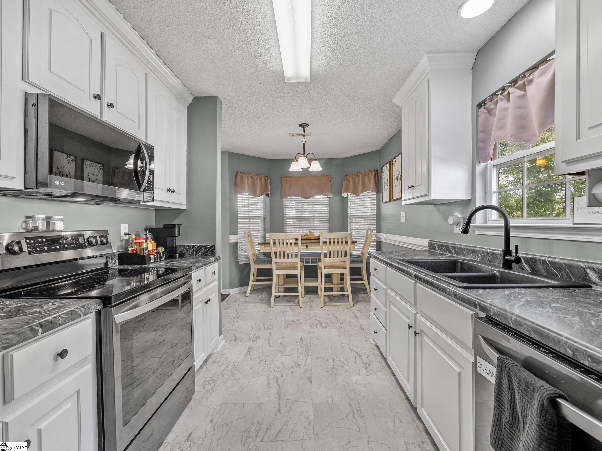 635 Shadow Dance Lane Property Photo 11