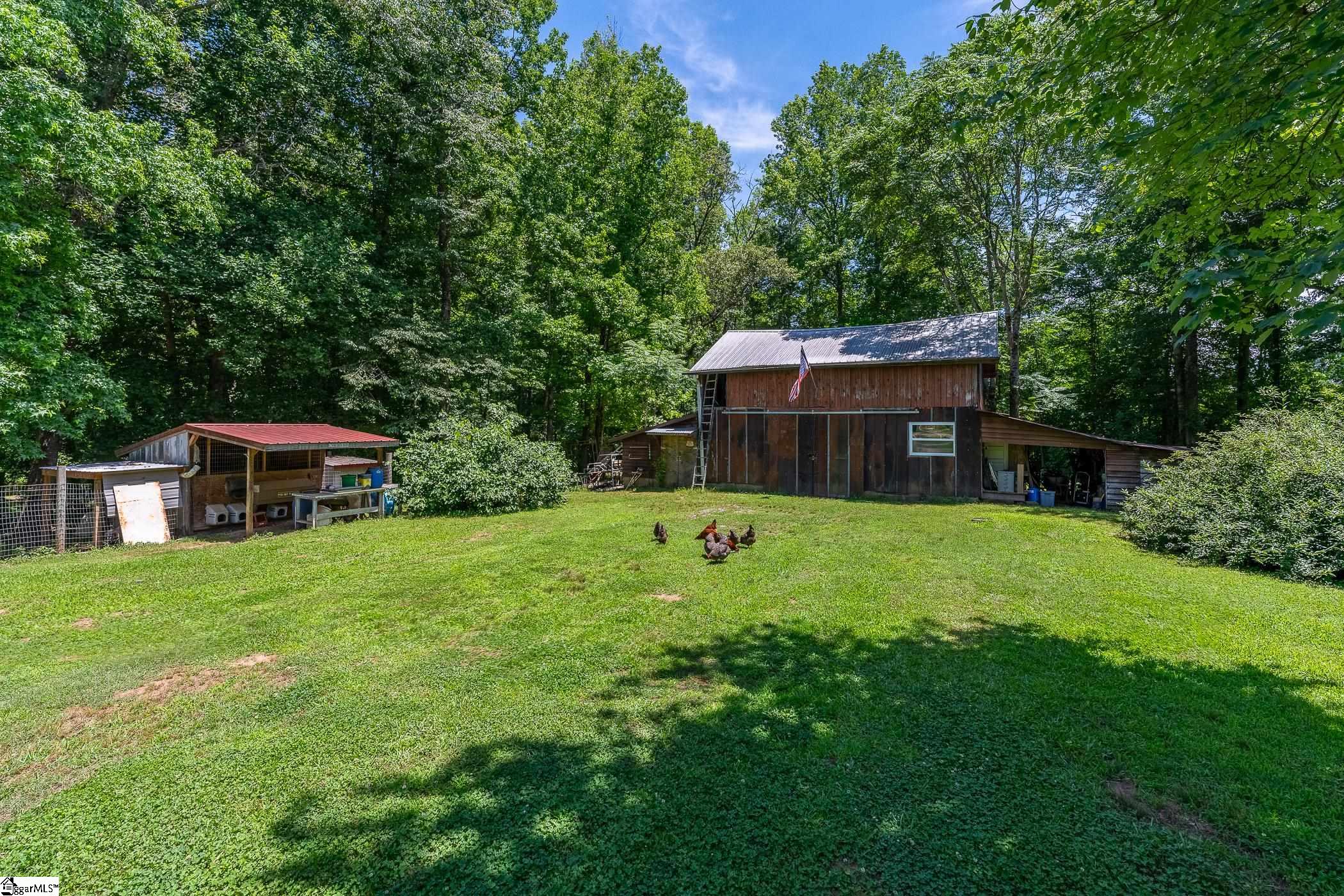 2261 Fews Chapel Road Property Photo 3