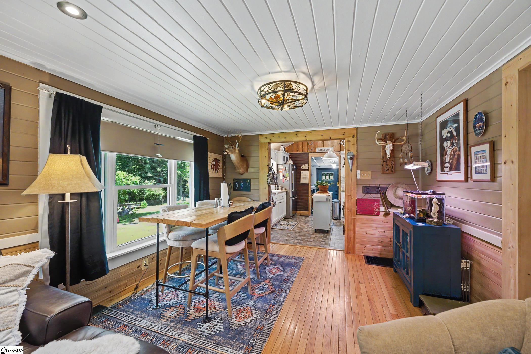 2261 Fews Chapel Road Property Photo 14
