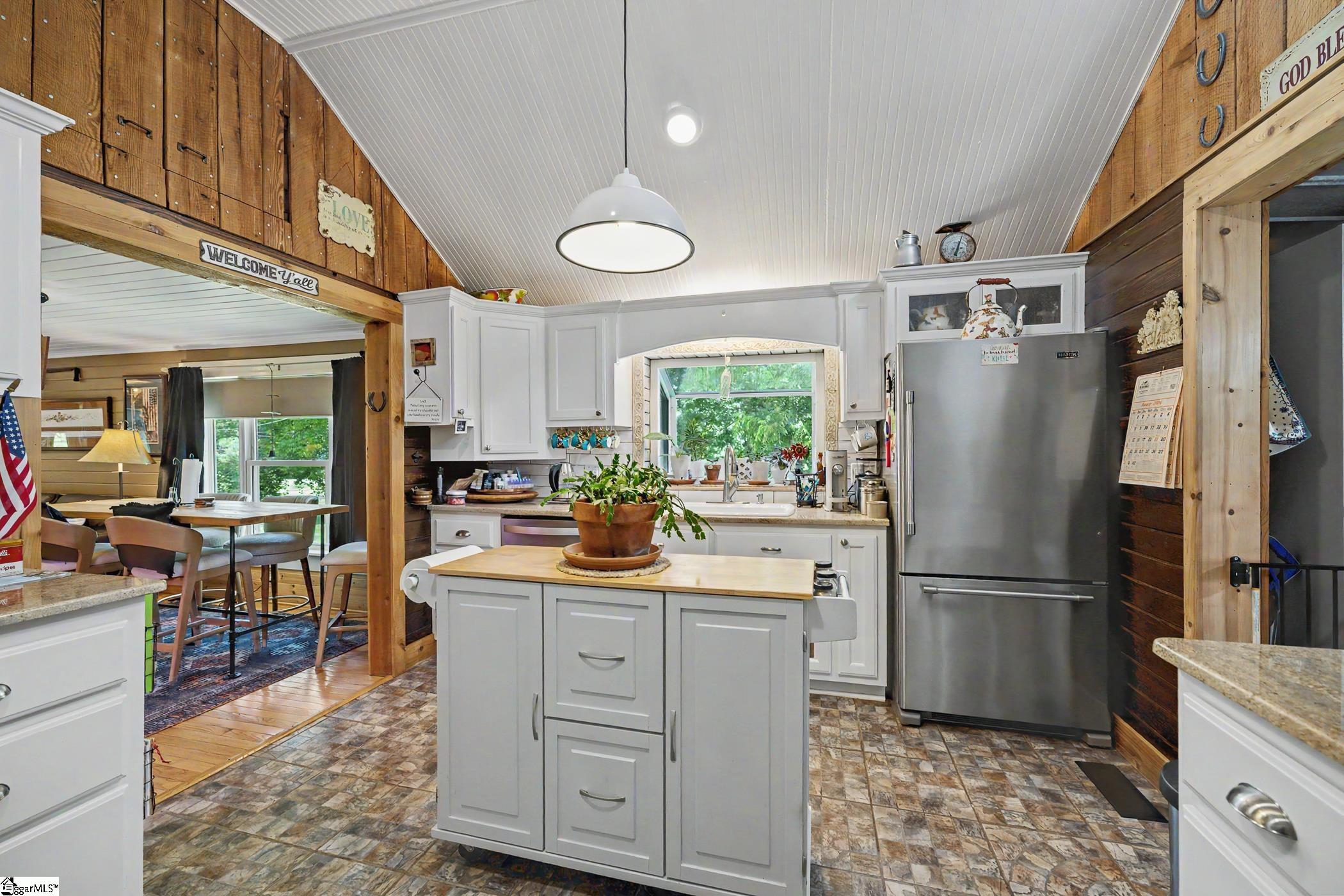 2261 Fews Chapel Road Property Photo 21