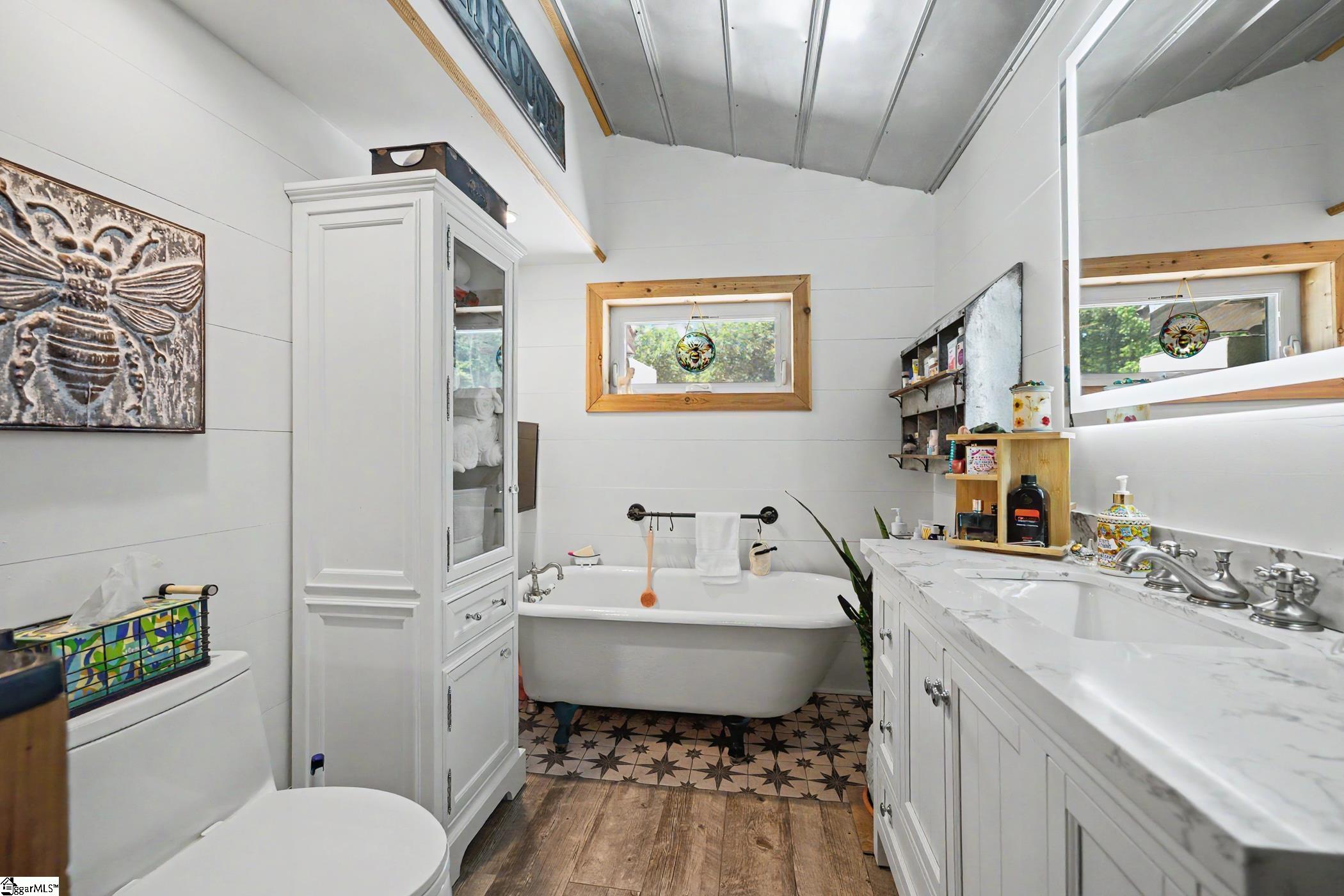 2261 Fews Chapel Road Property Photo 27