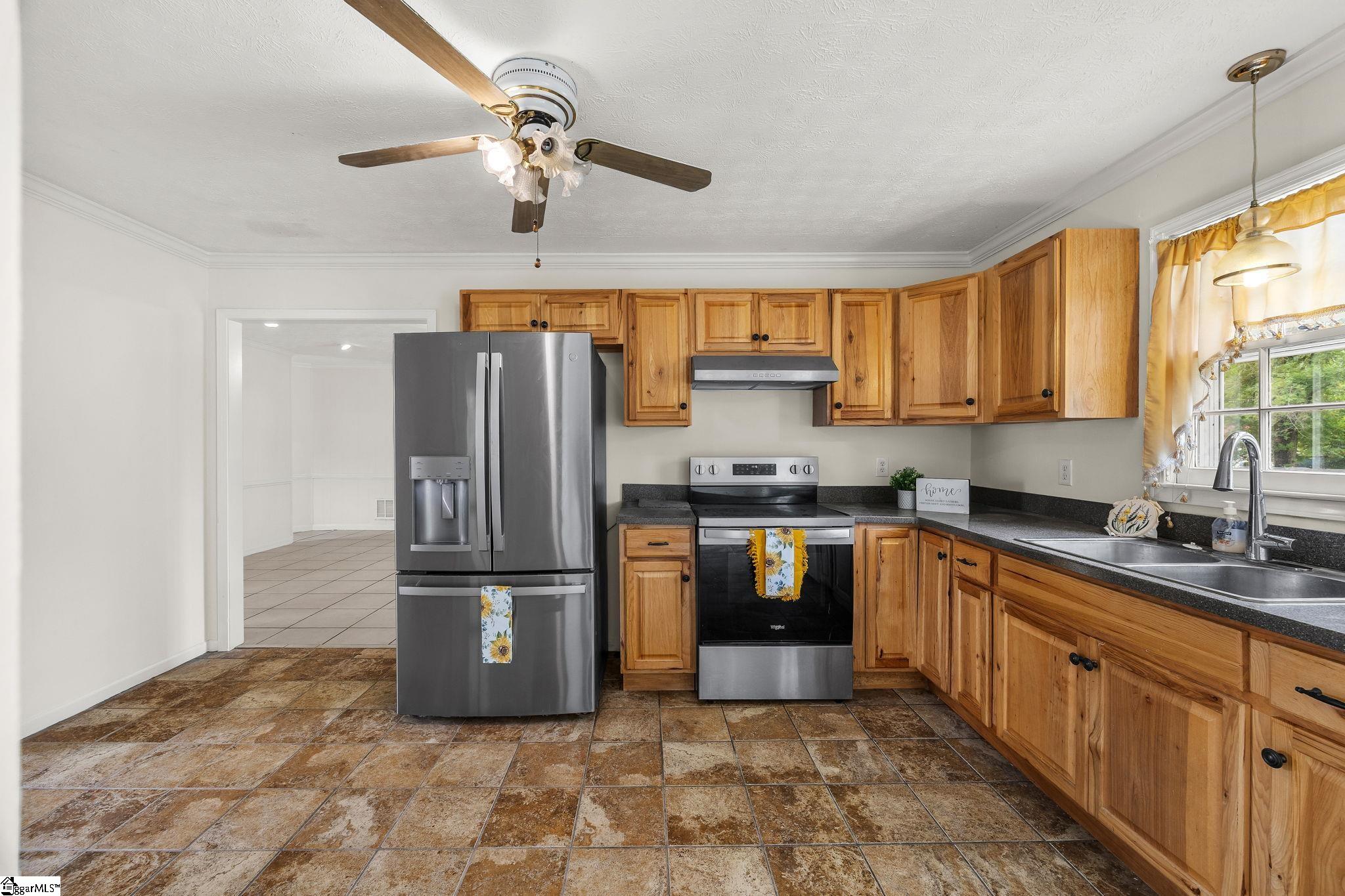 608 Lenhardt Road Property Photo 3