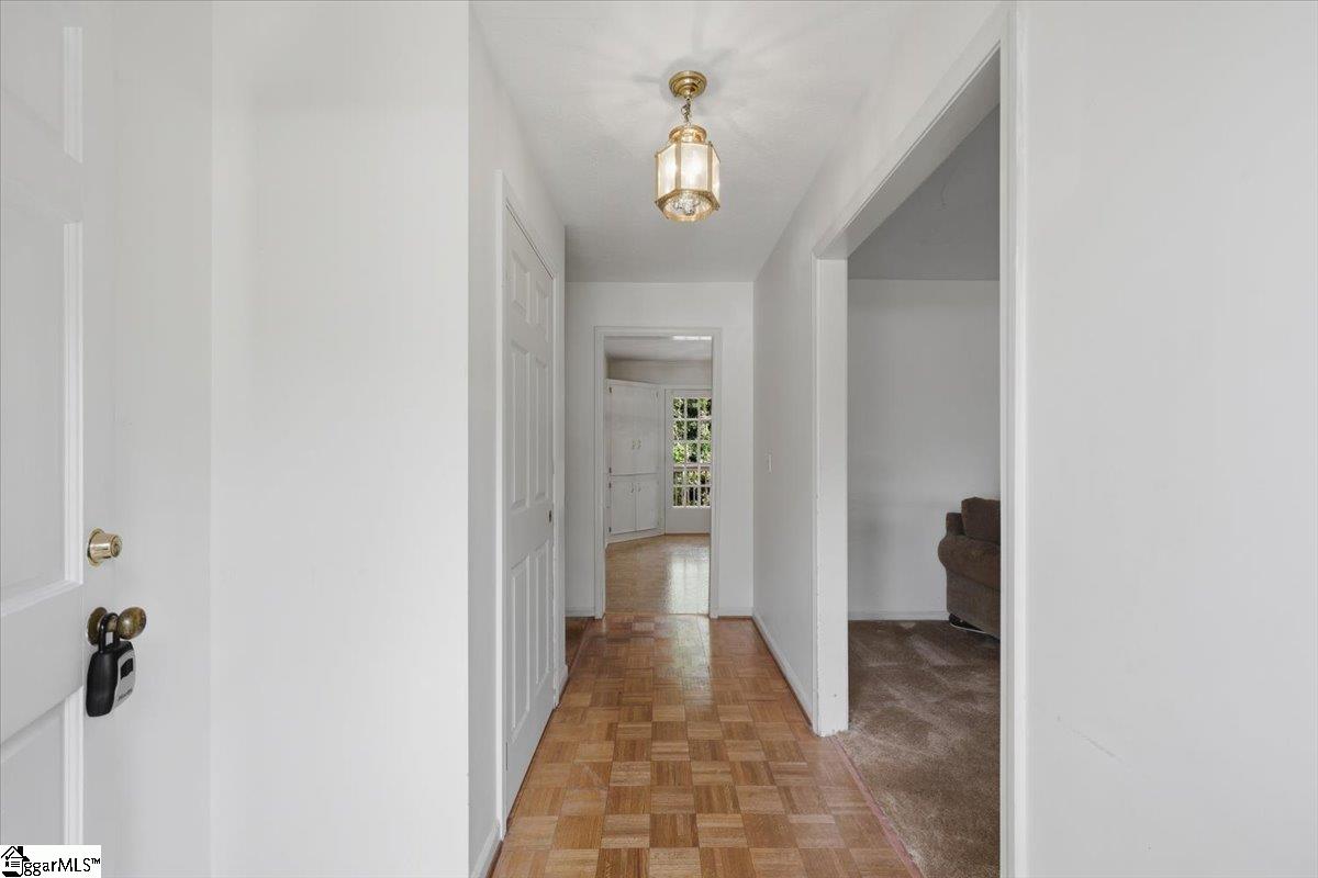 201 Wallingford Road Property Photo 4