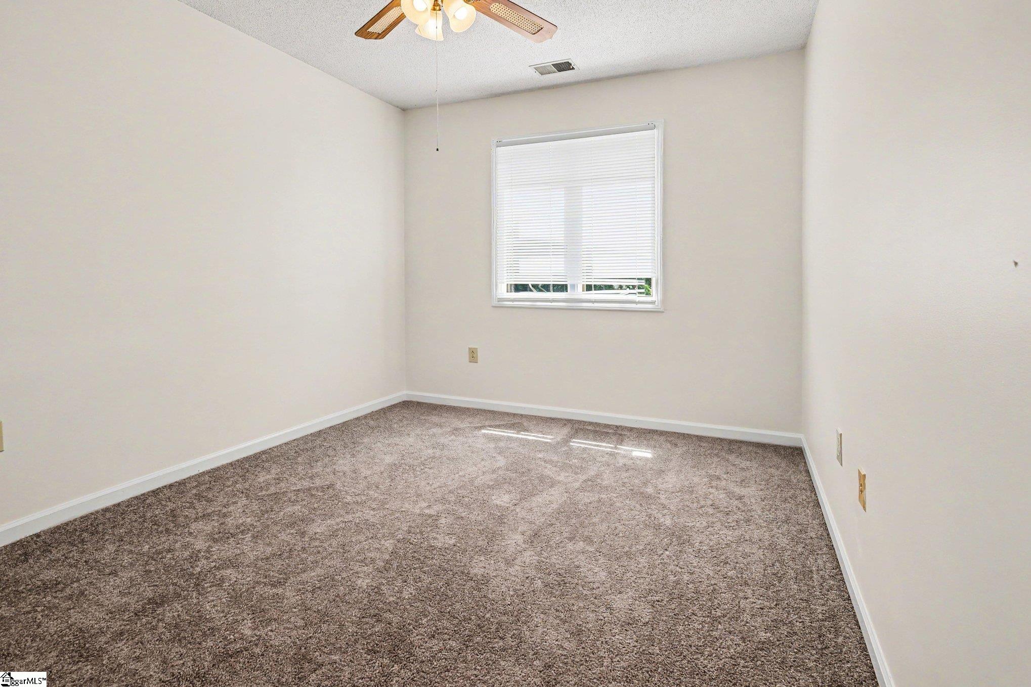 101 Fairway Oaks Lane Property Photo 10