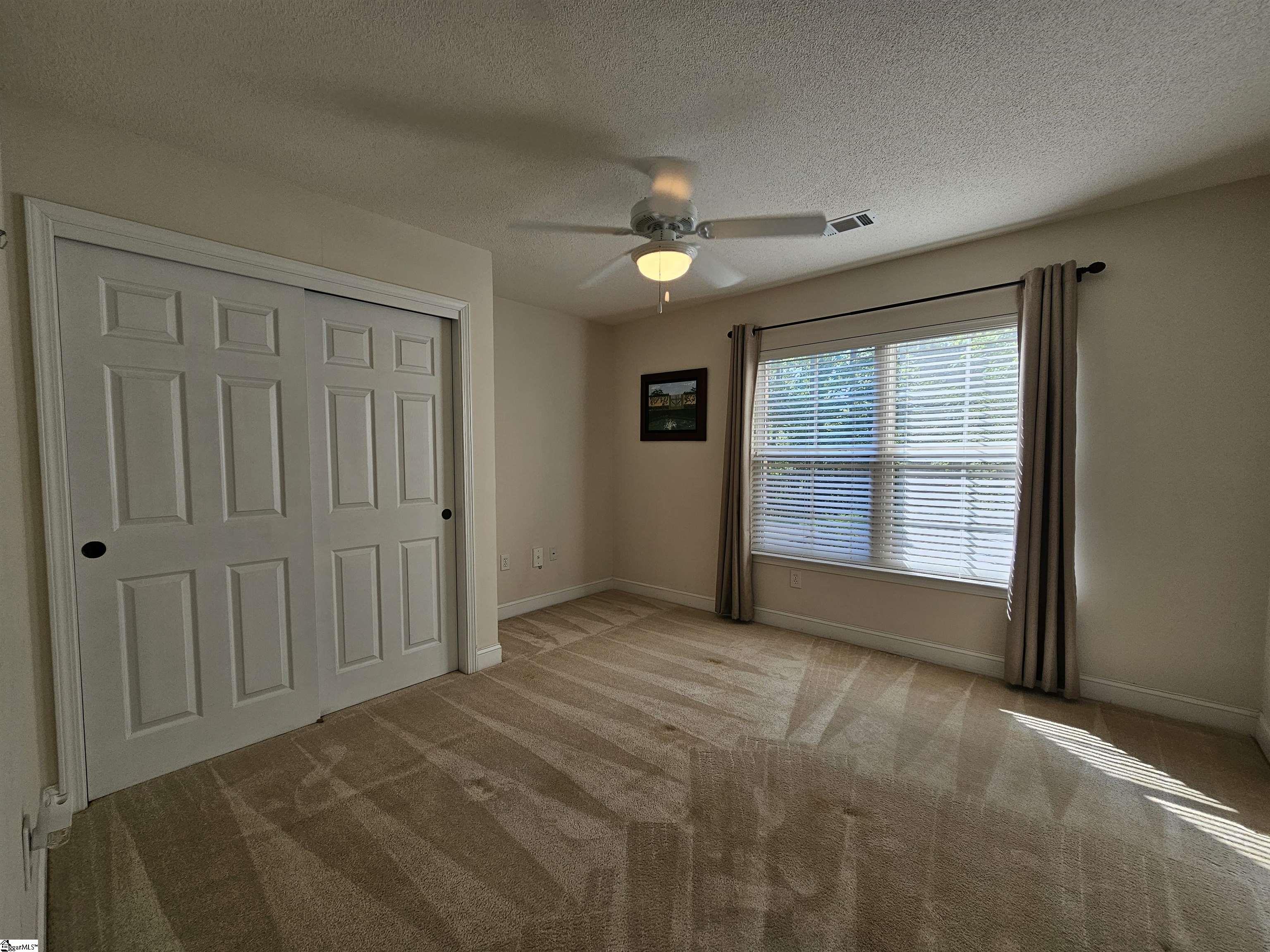 402 Lookover Drive Property Photo 8