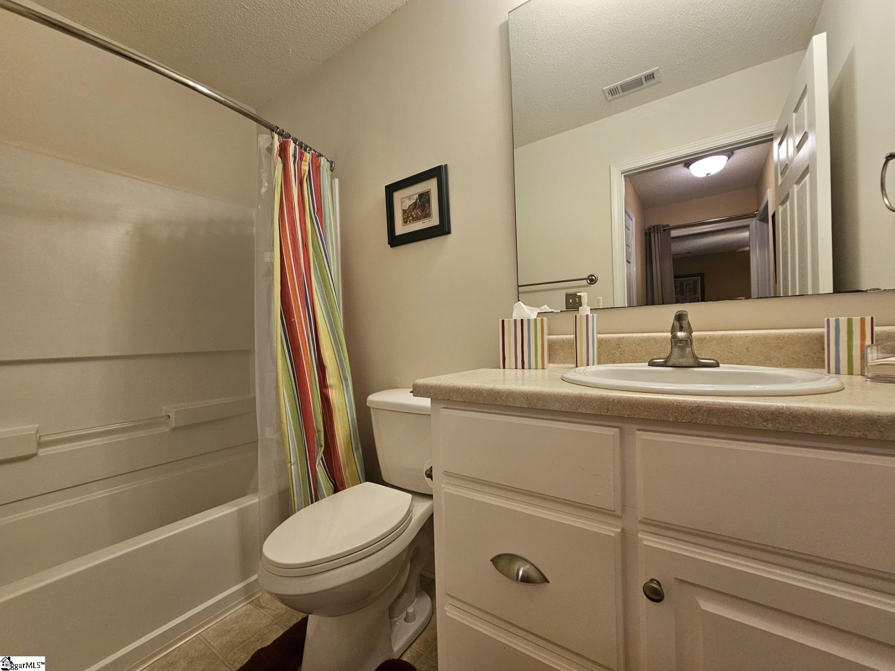 402 Lookover Drive Property Photo 9