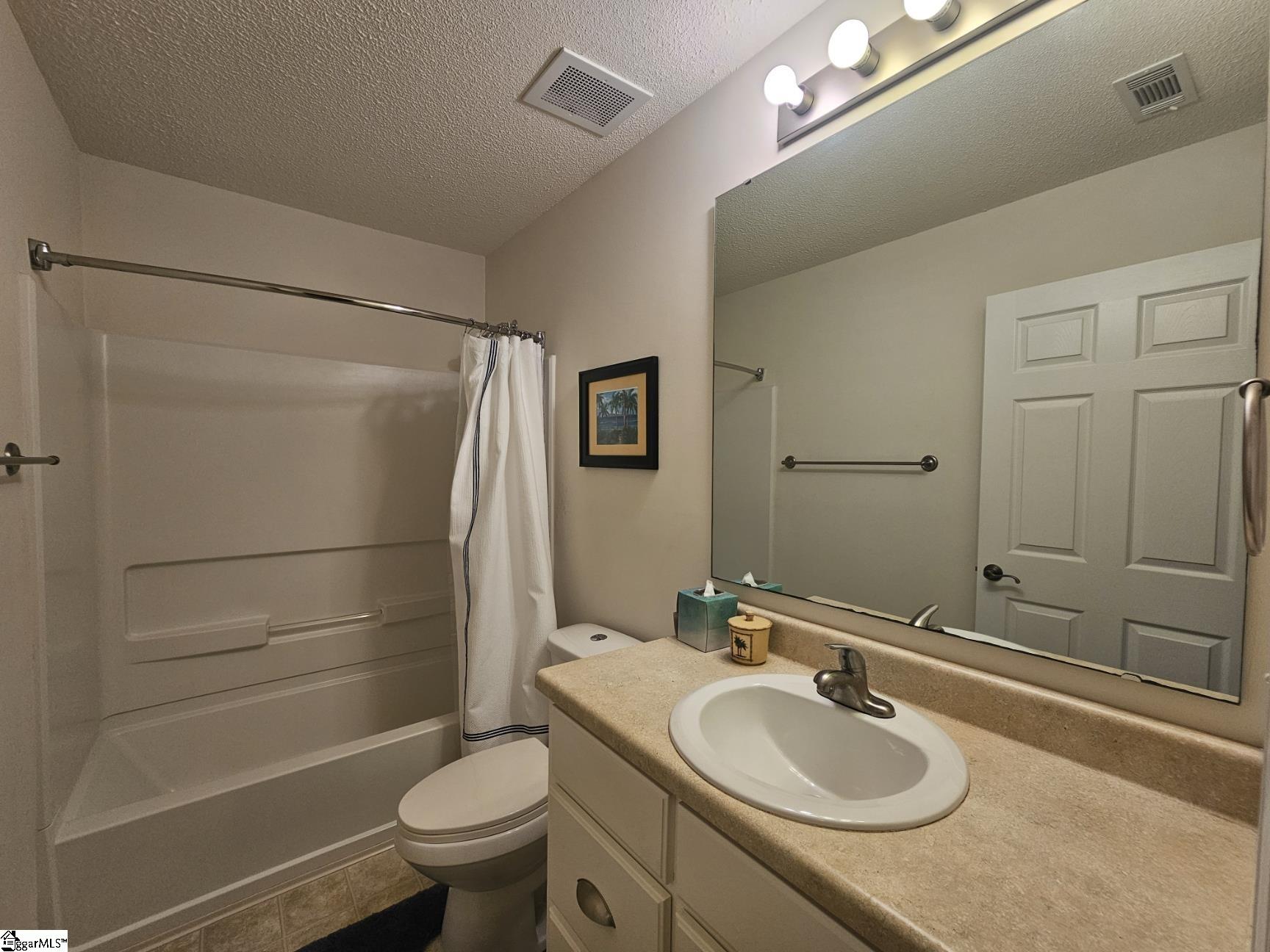 402 Lookover Drive Property Photo 11