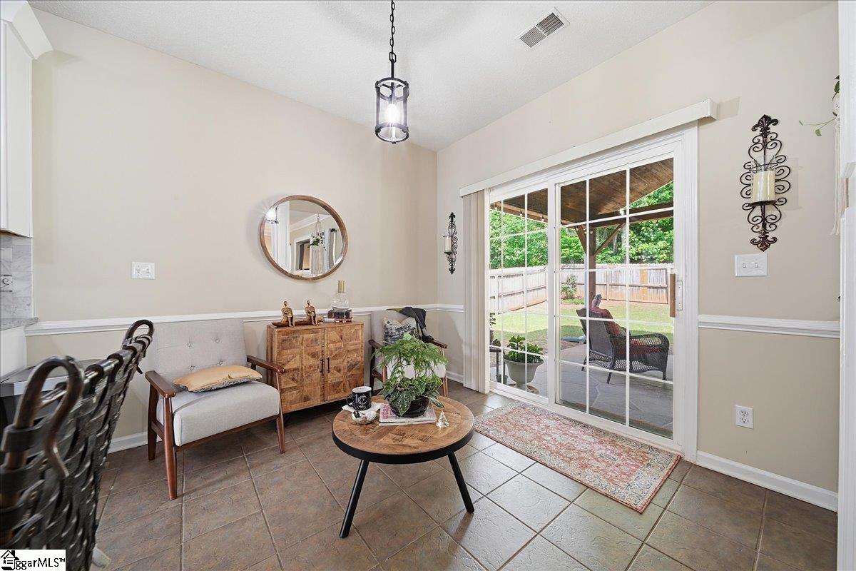 696 Timber Walk Drive Property Photo 10