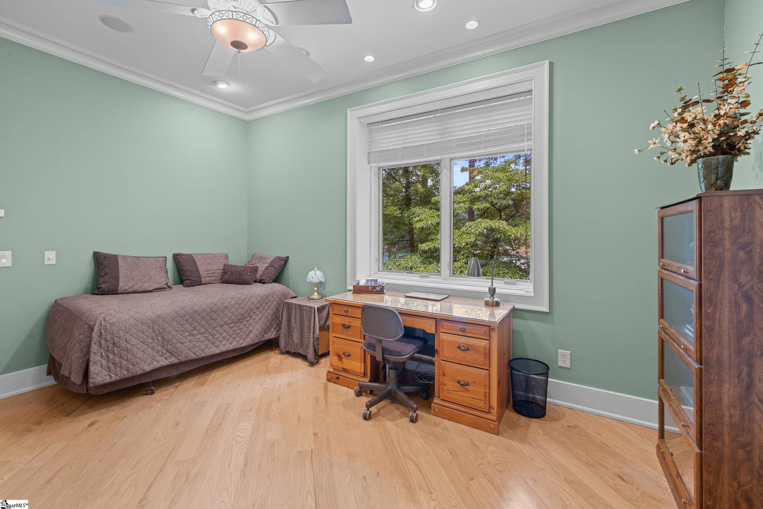 519 Birchbark Court Property Photo 27