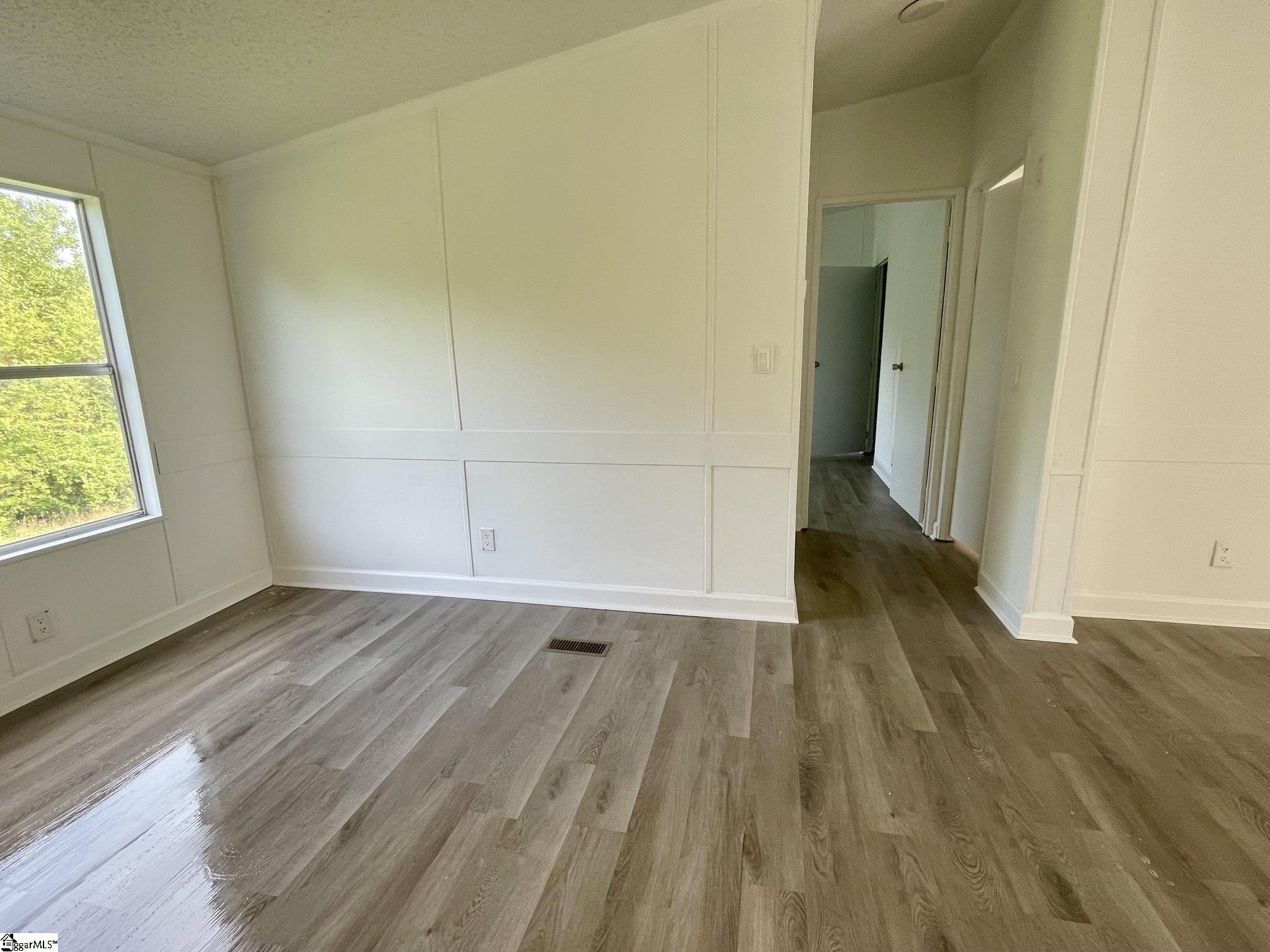171 Songbird Lane Property Photo 4