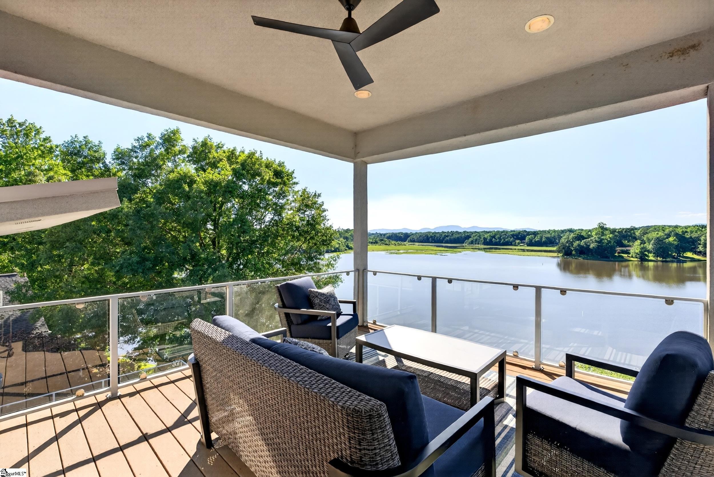 1125 Dickson Road Property Photo 7