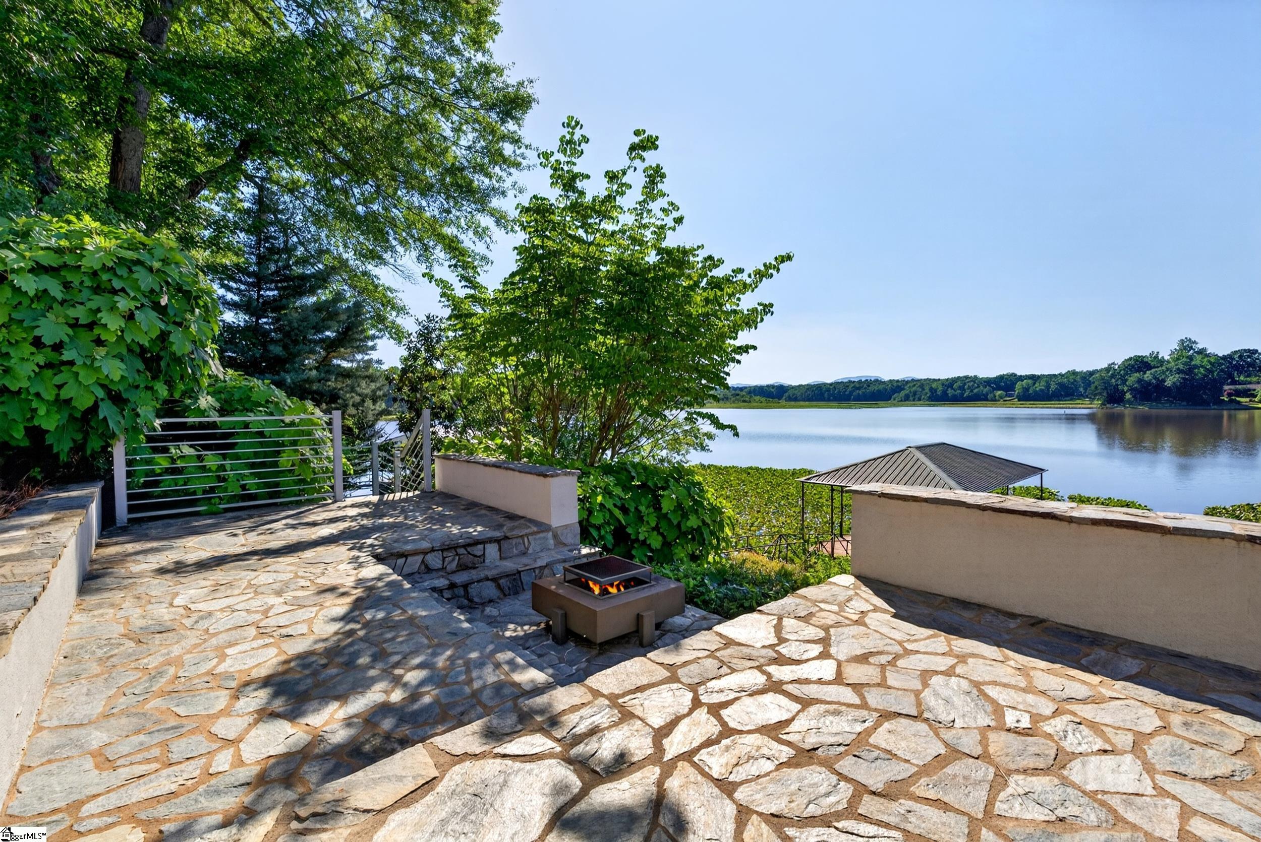 1125 Dickson Road Property Photo 43