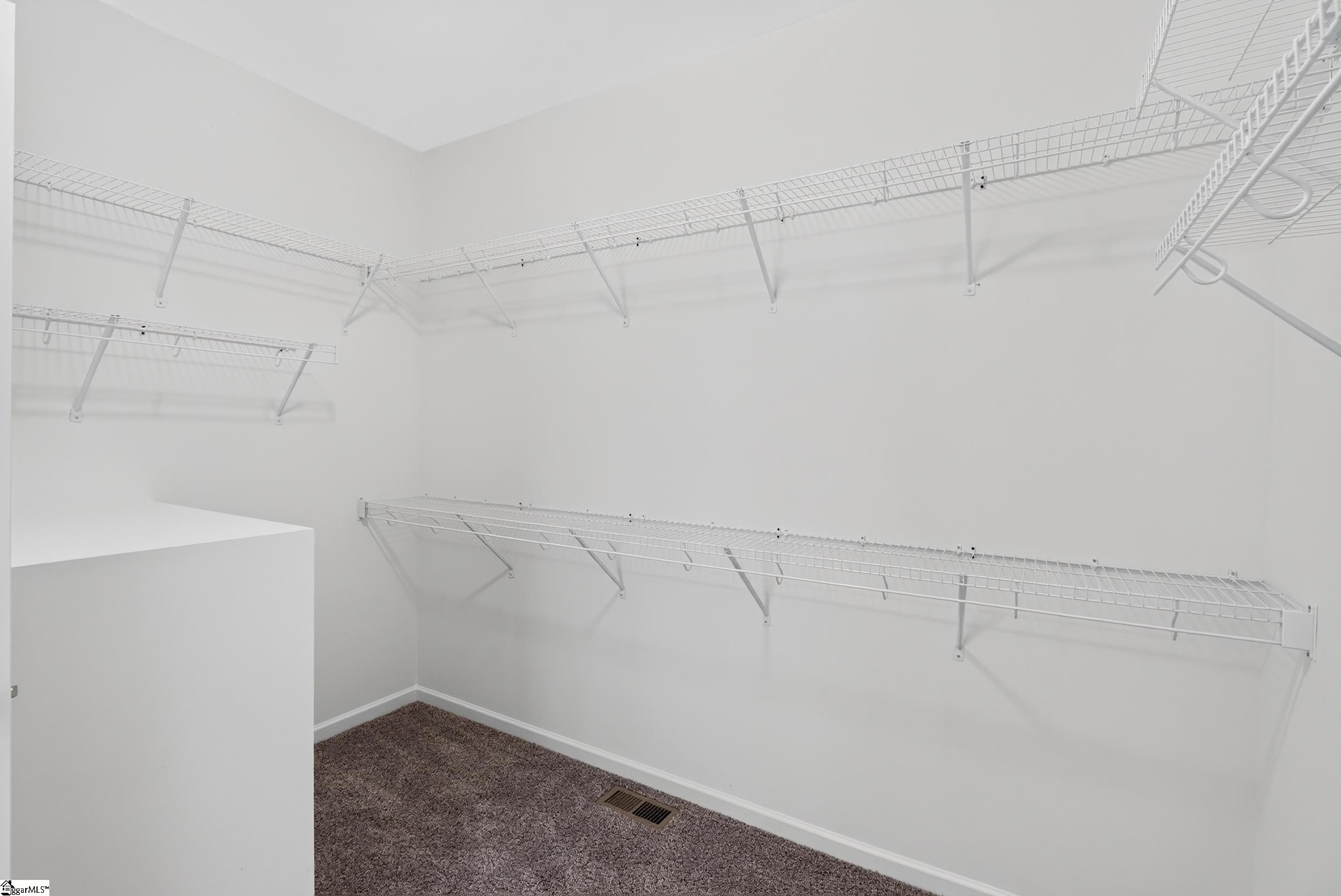 407 Oak Ridge Place Property Photo 19