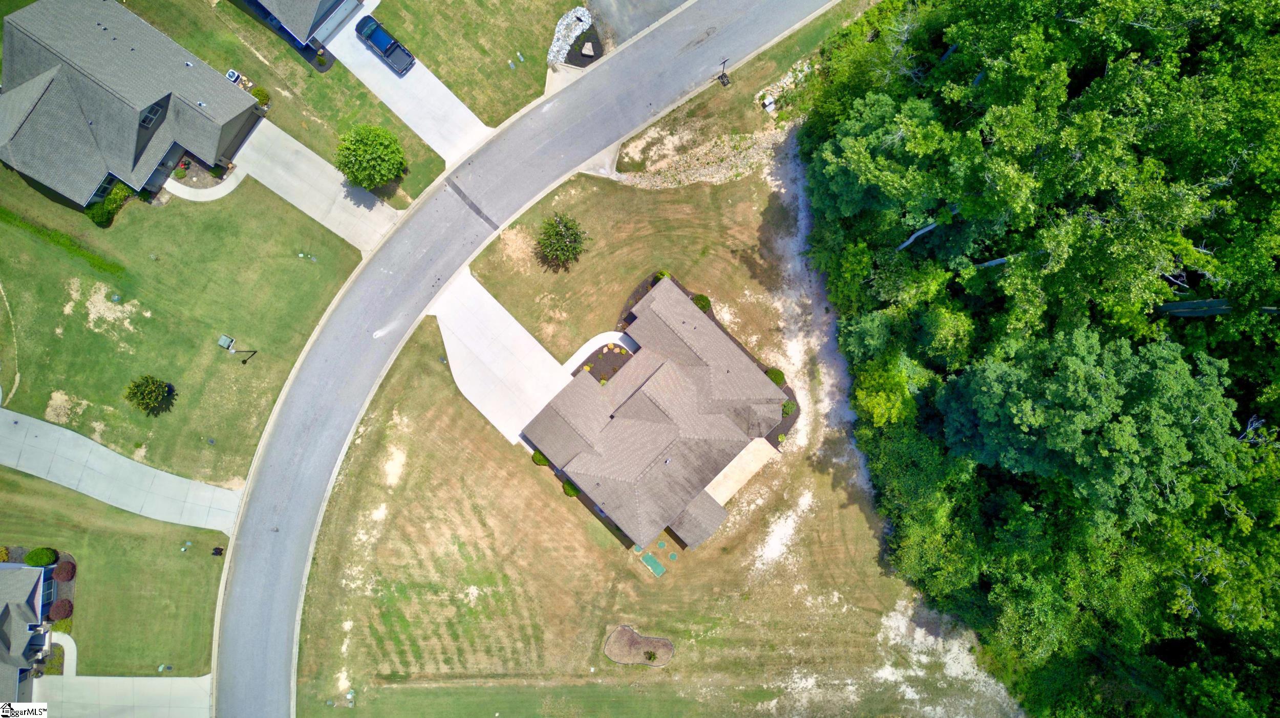 407 Oak Ridge Place Property Photo 45