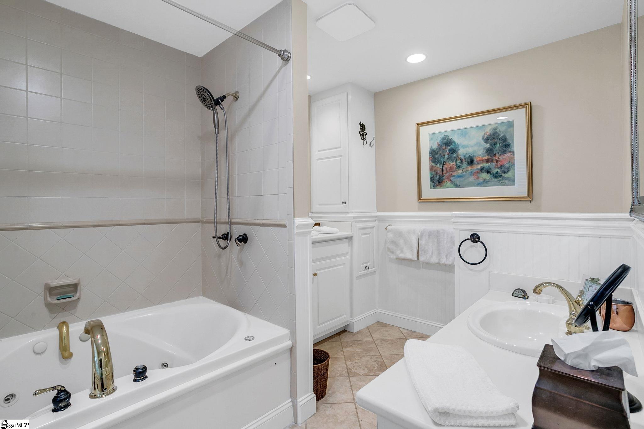 9 Barksdale Road Property Photo 16