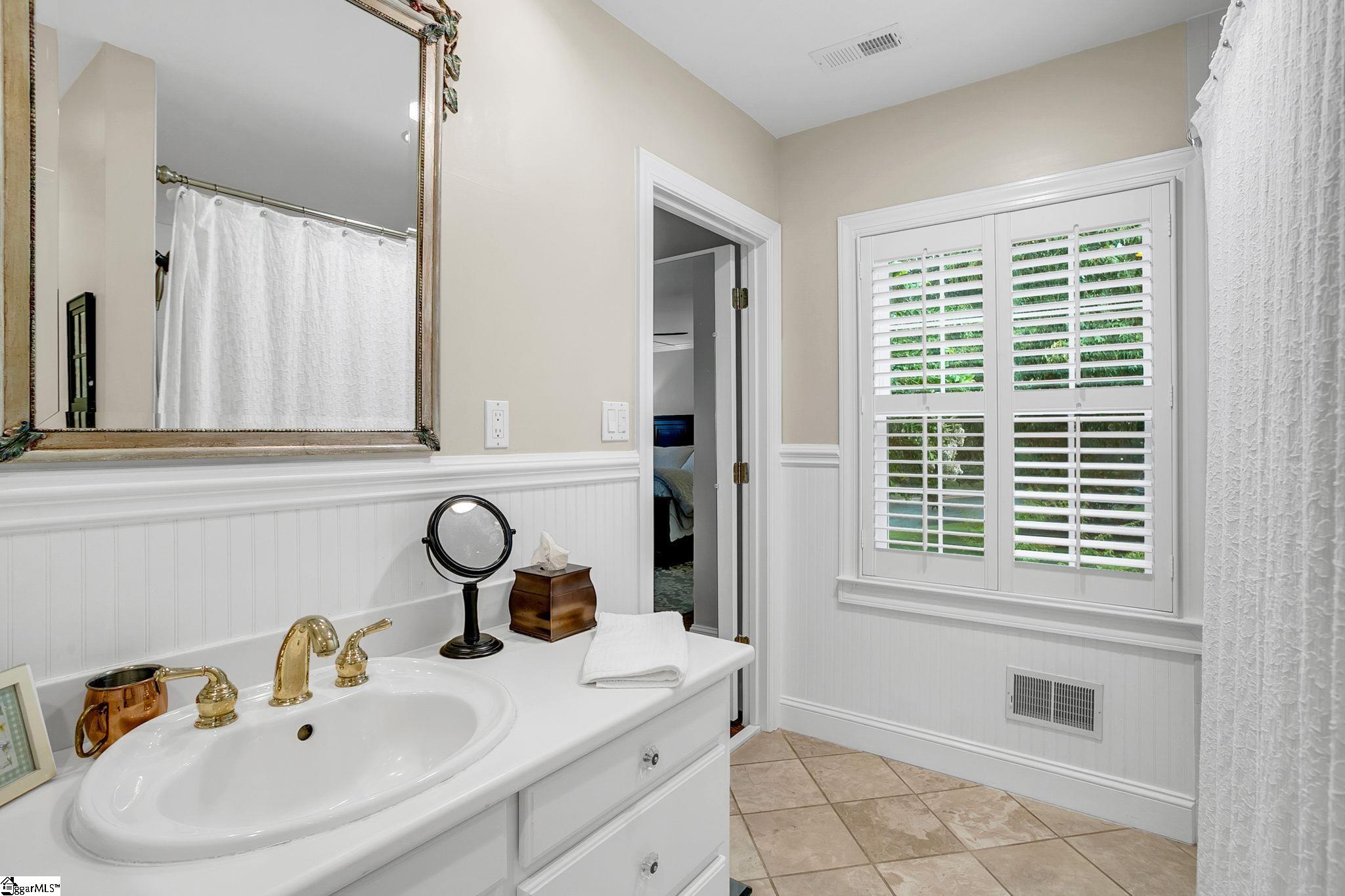 9 Barksdale Road Property Photo 18