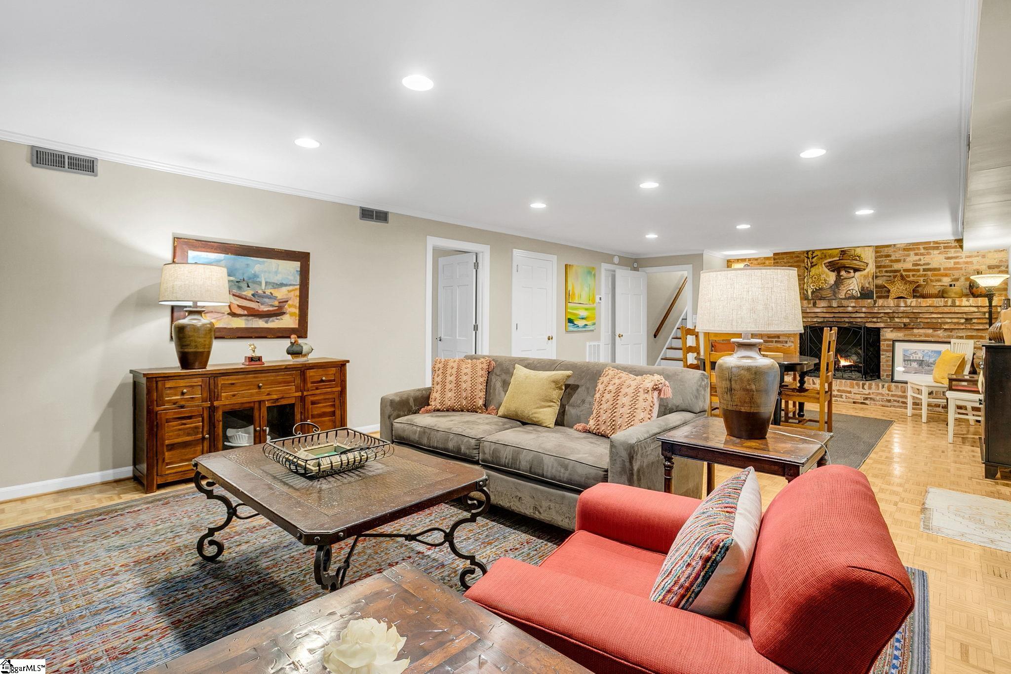 9 Barksdale Road Property Photo 30