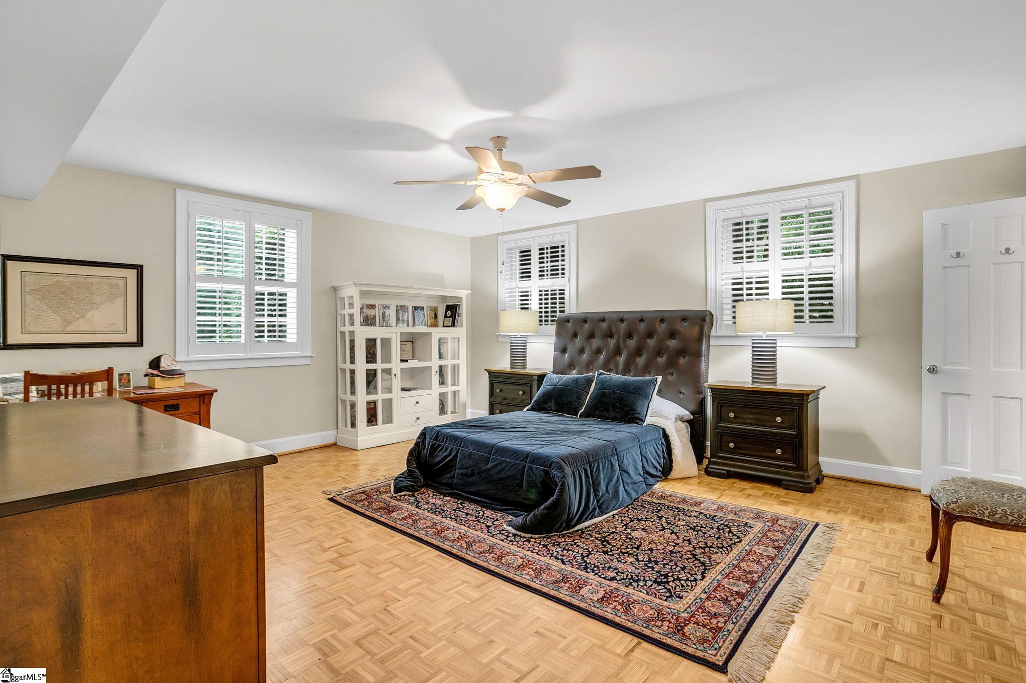 9 Barksdale Road Property Photo 32