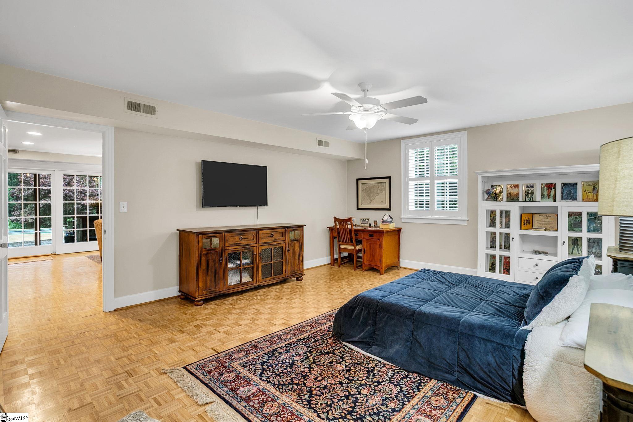9 Barksdale Road Property Photo 34