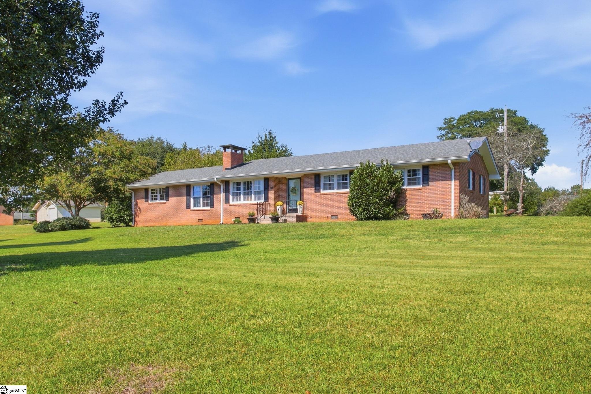 141 Mcjunkin Drive Property Photo 2