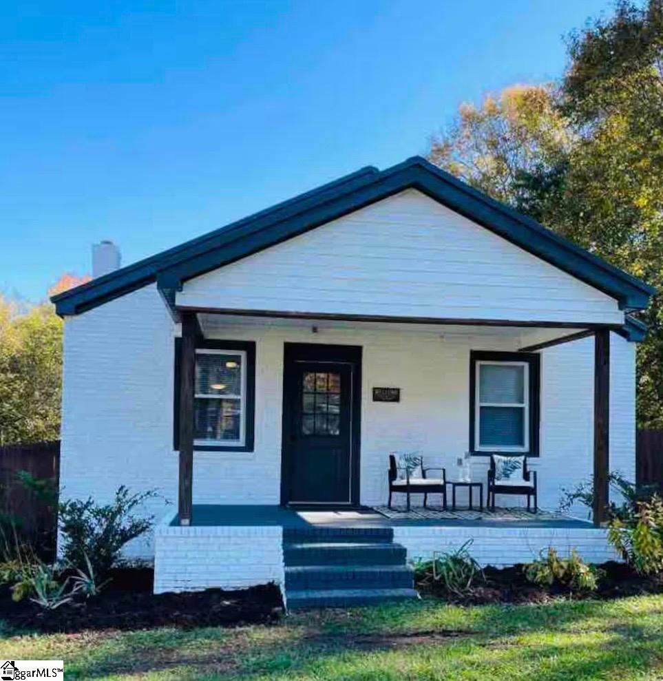 214 Clemson Avenue Property Photo 1
