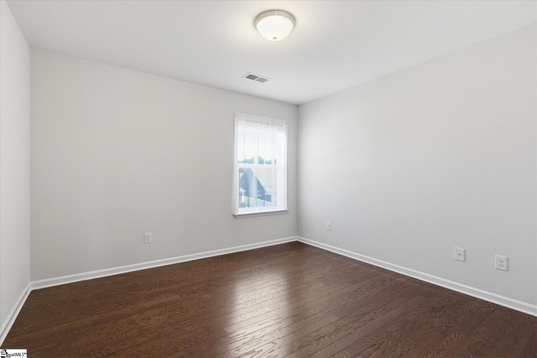 216 Nearmeadows Way Property Photo 38