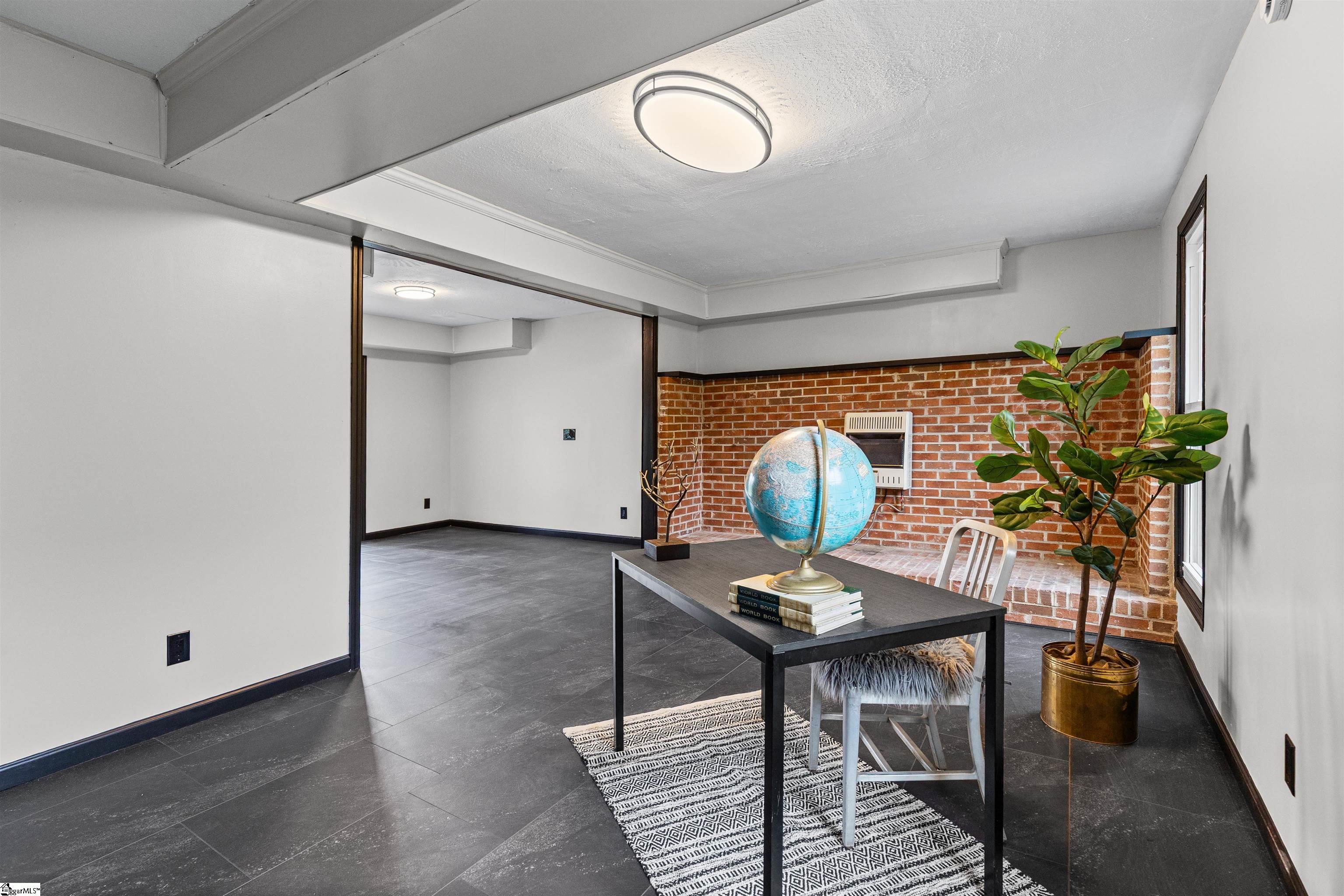 1302 Wham Lawn Road Property Photo 6