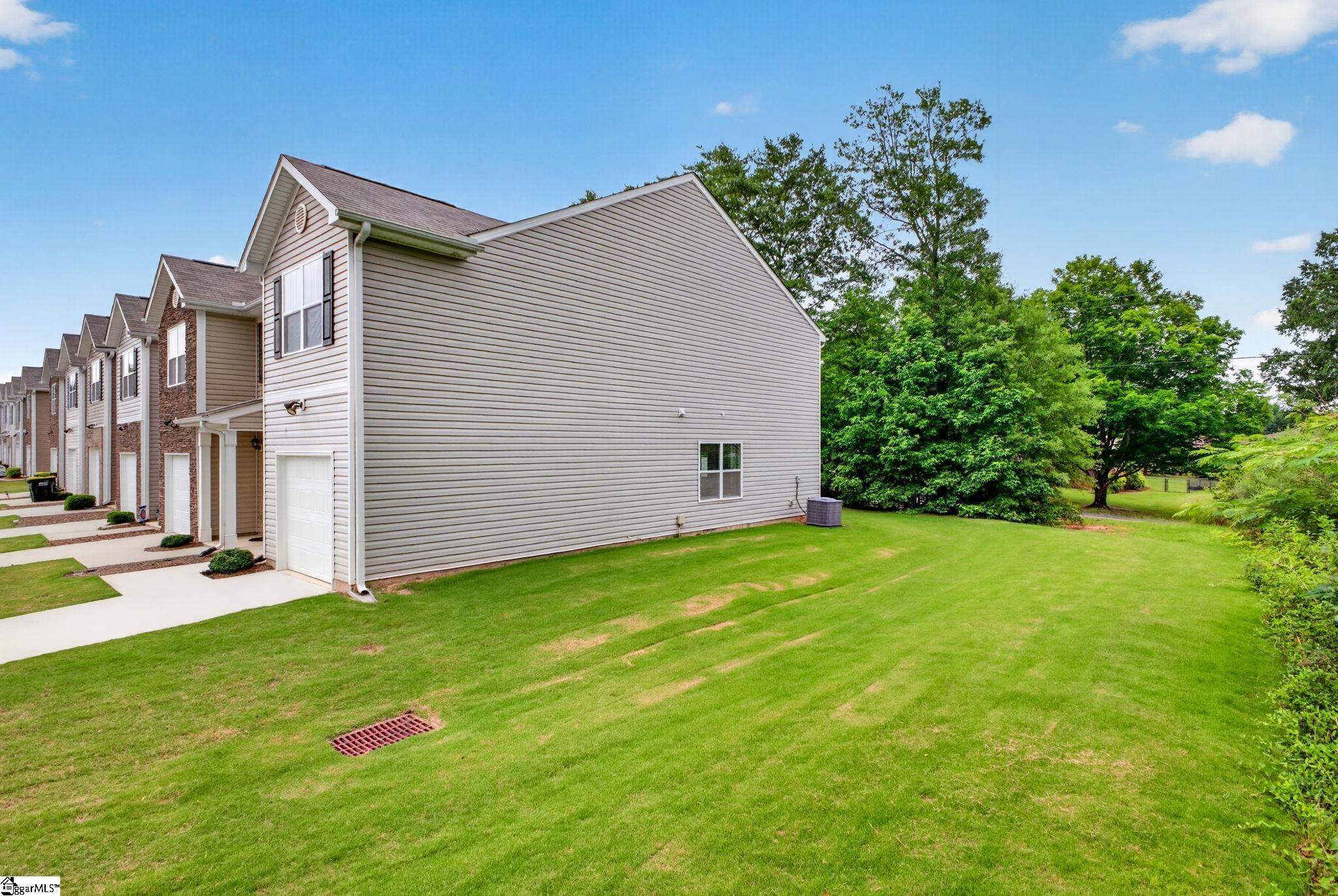 125 Southridge Court Property Photo 32