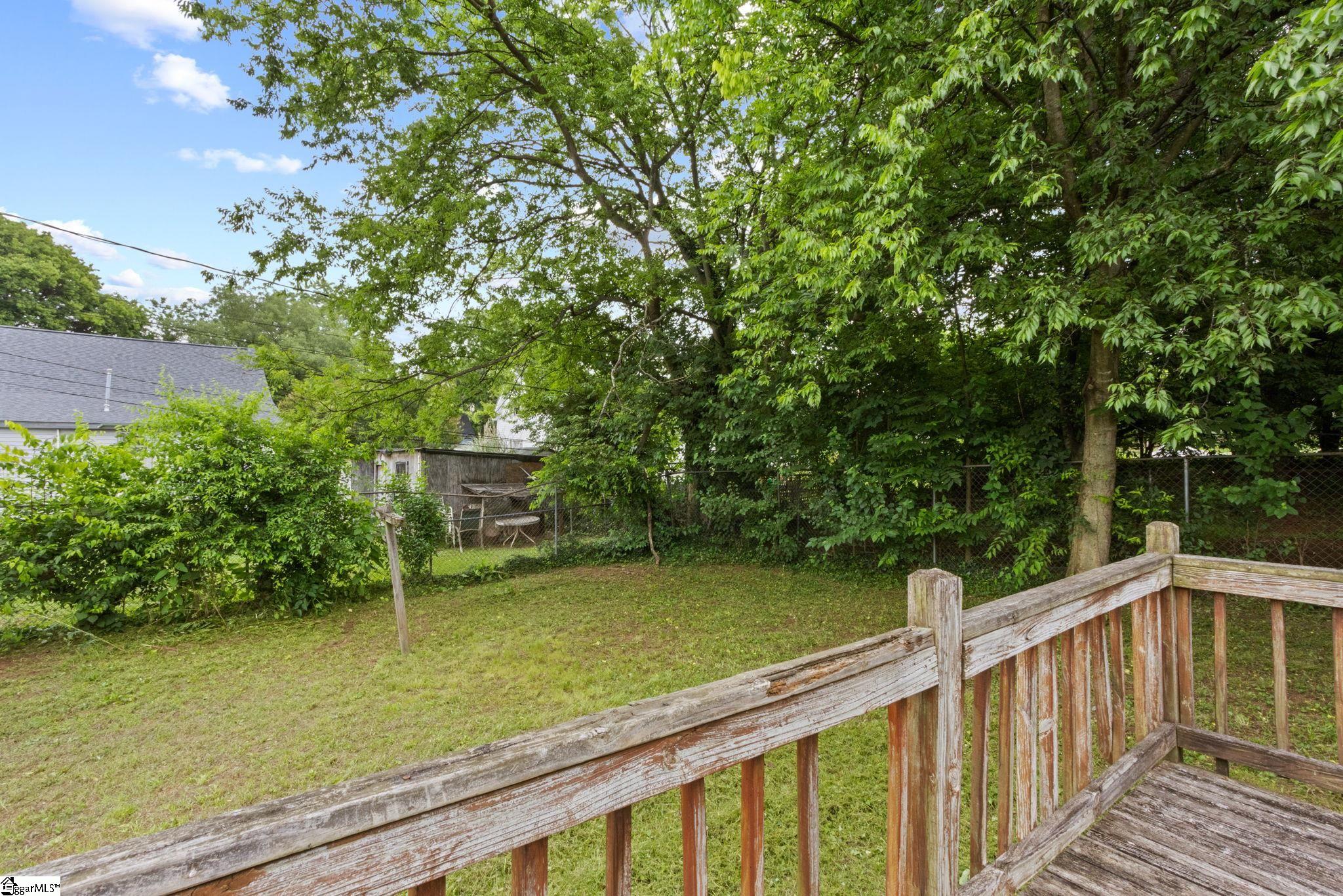 5 5th Avenue Property Photo 6