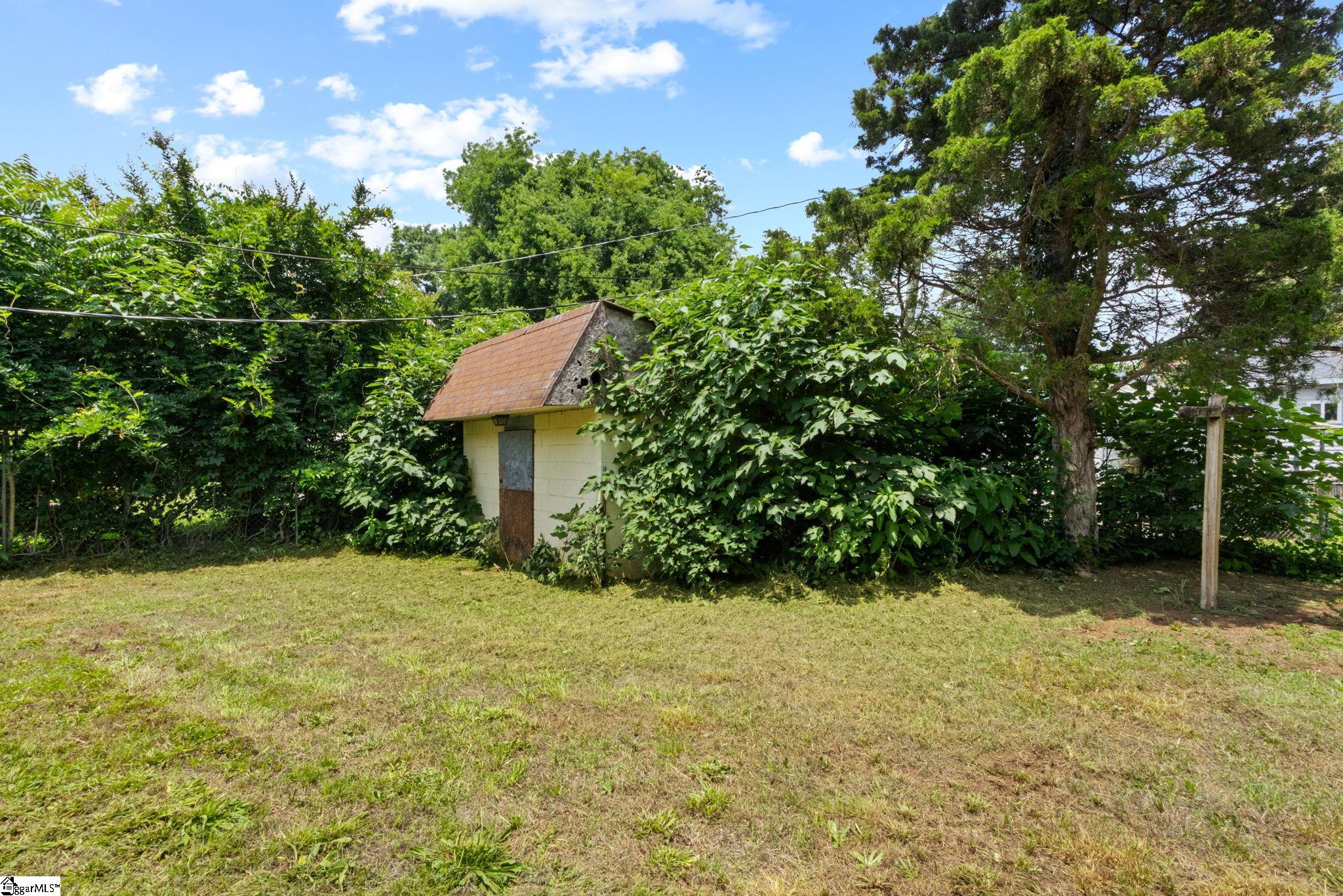 5 5th Avenue Property Photo 10