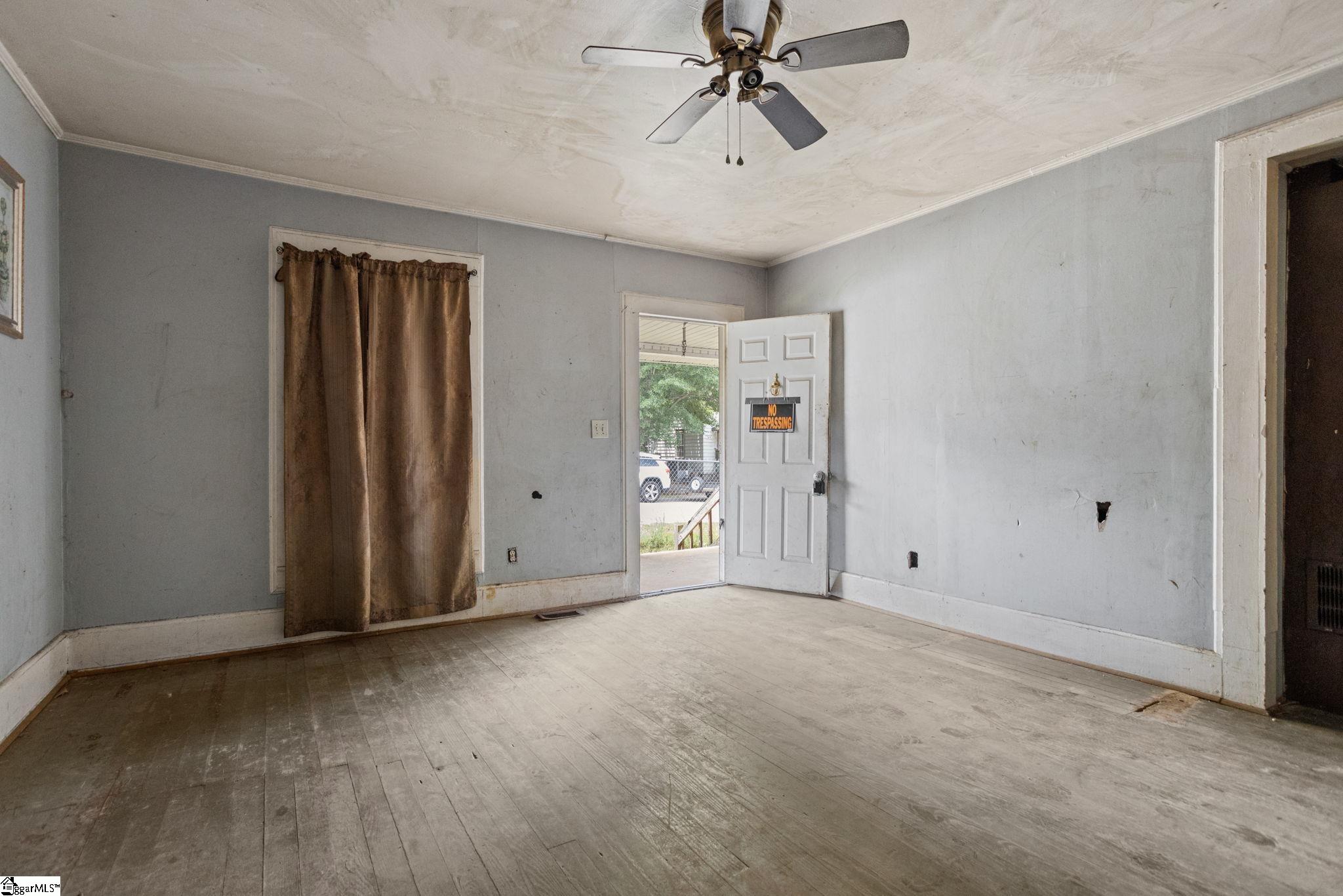 5 5th Avenue Property Photo 15